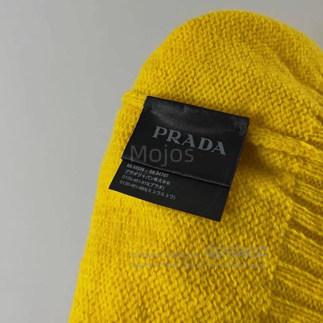 Prada Sz 46 Prada Triangle Logo Knitwear. Size US S / EU 44-46 / 1 - 6 Thumbnail