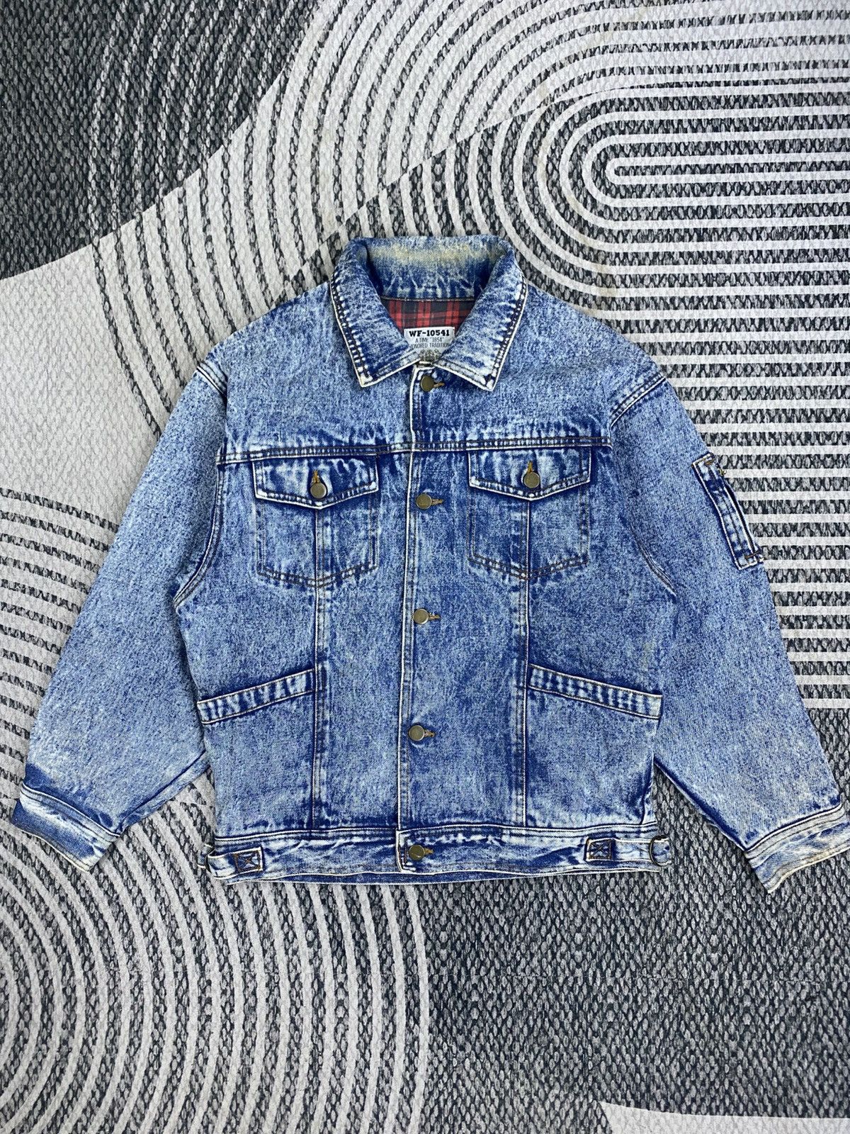 Japanese Brand Vintage Work Free Acid Blue Wash Denim Button Style Jacket Size US M / EU 48-50 / 2 - 1 Thumbnail