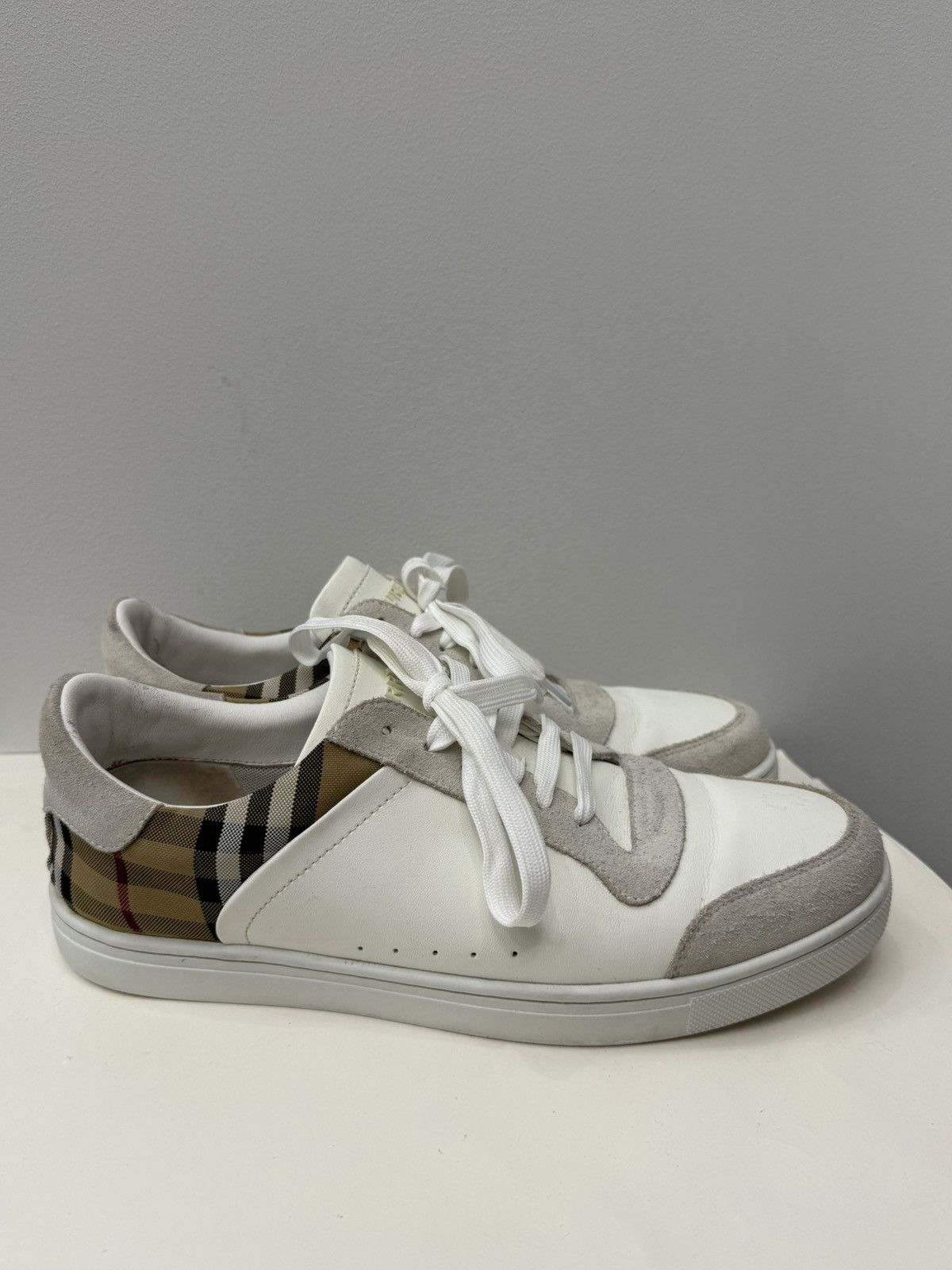 Burberry Burberry Nova Check Leather Suede Low-Top Sneakers Size US 9 / EU 42 - 1 Thumbnail