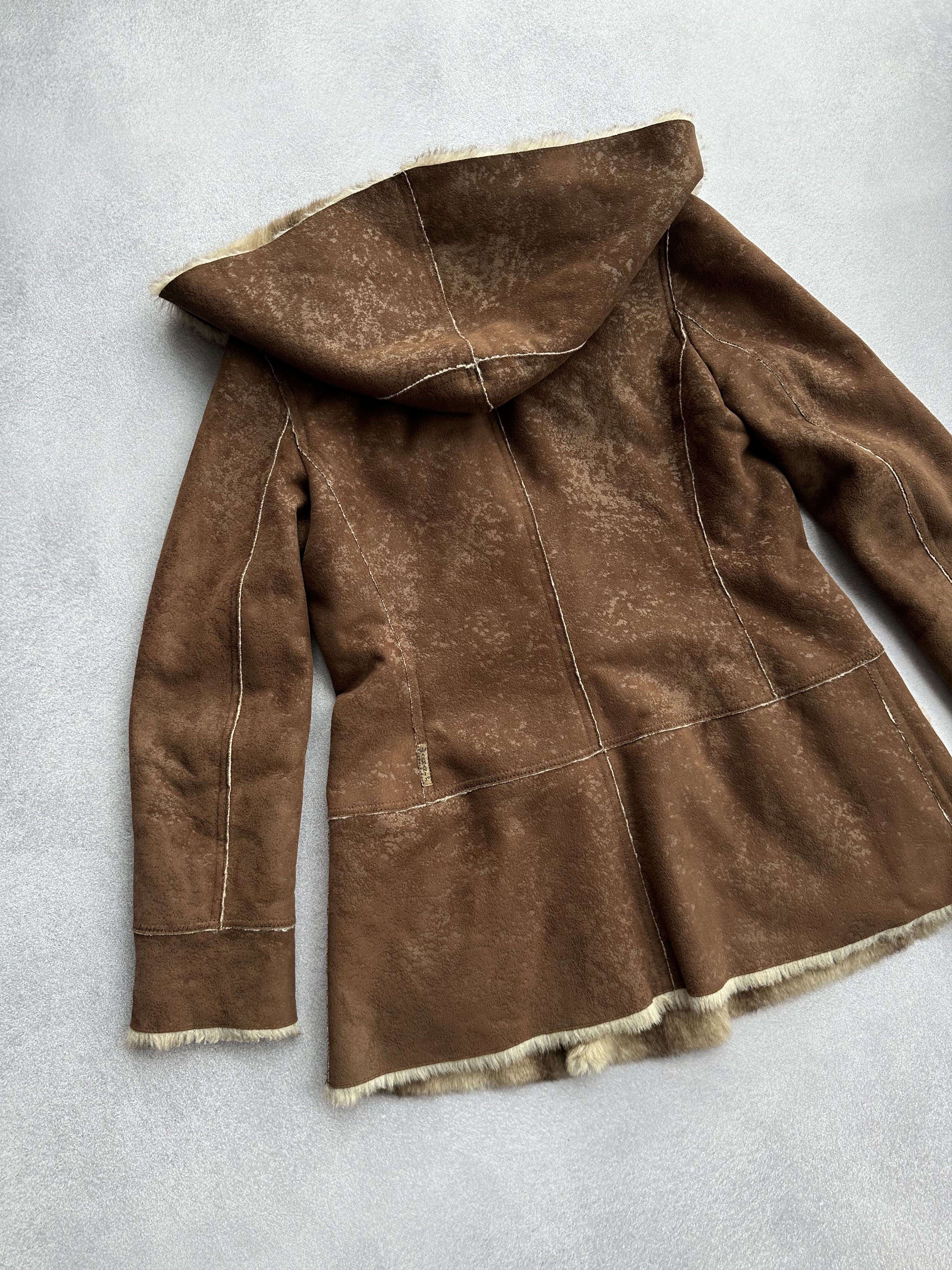 Armani × Japanese Brand × Vintage Vintage Armani Jeans Sheepskin Fur Woman Jacket Size M / US 6-8 / IT 42-44 - 11 Thumbnail