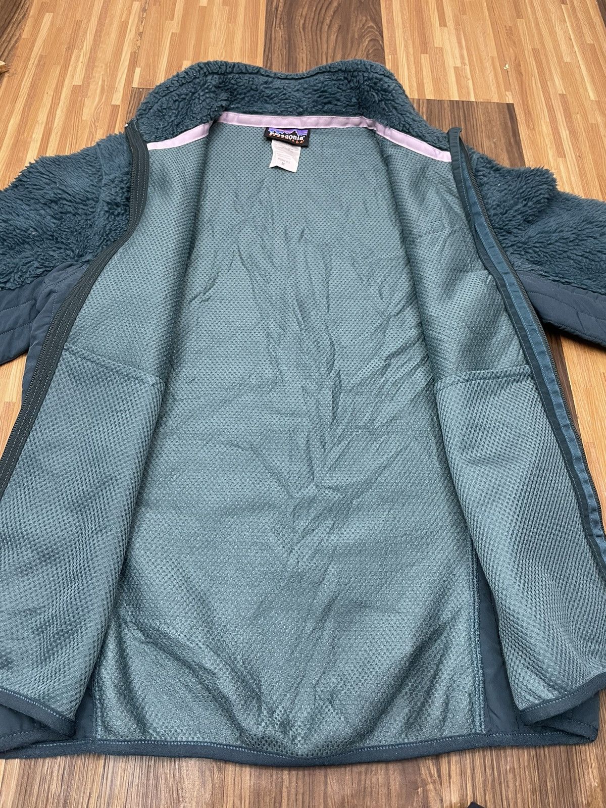 Patagonia Vintage Patagonia Synchilla Sherpa Fleece Jacket Turquoise Size M / US 6-8 / IT 42-44 - 4 Thumbnail