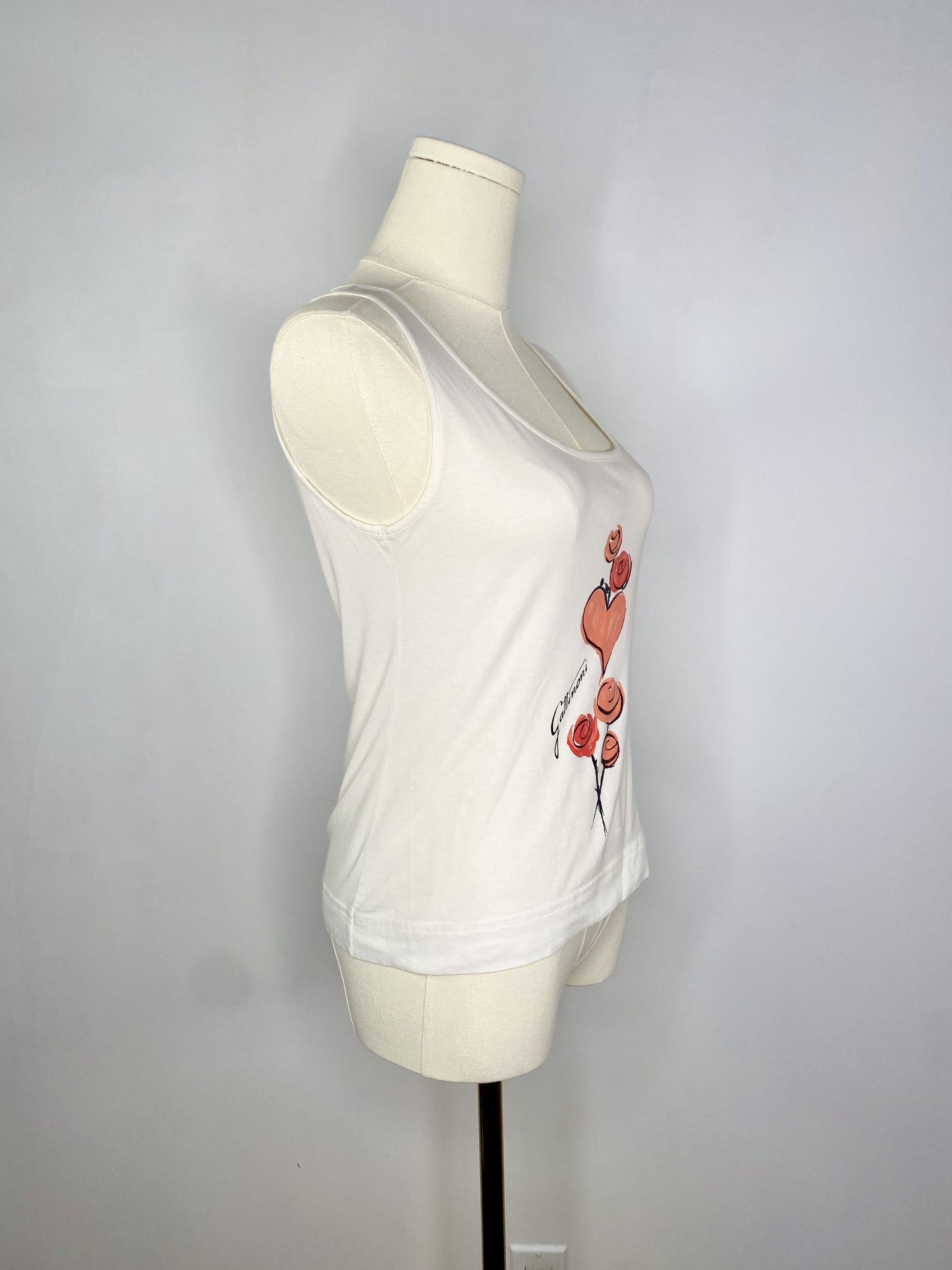 Vintage Gattinoni Jeans - White rose t-shirt Size ONE SIZE - 2 Thumbnail