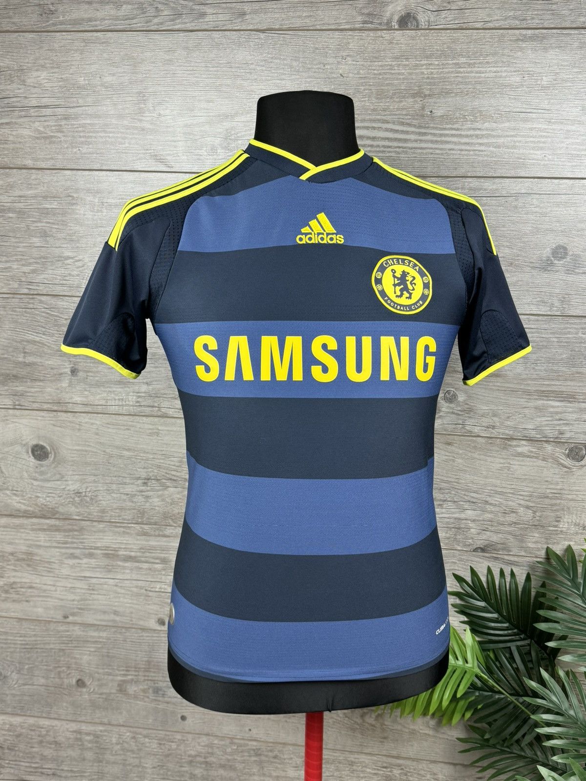Adidas × Chelsea Soccer Adidas Soccer Jersey Chelsea 2009 2010 Vintage Size US XXS / EU 40 - 3 Thumbnail