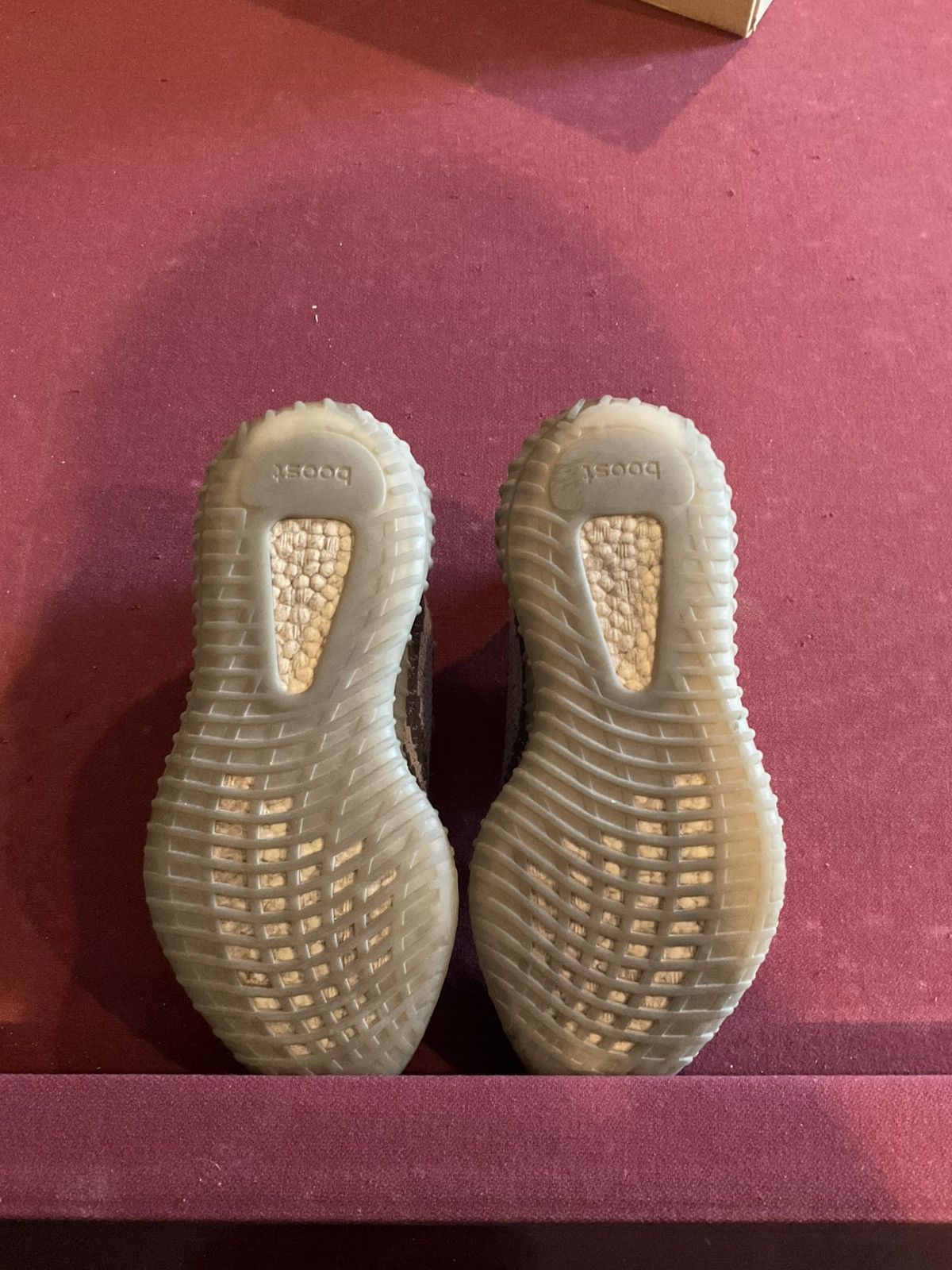 Adidas × Yeezy Yeezy beluga 2.0 Size US 7 / EU 40 - 4 Thumbnail