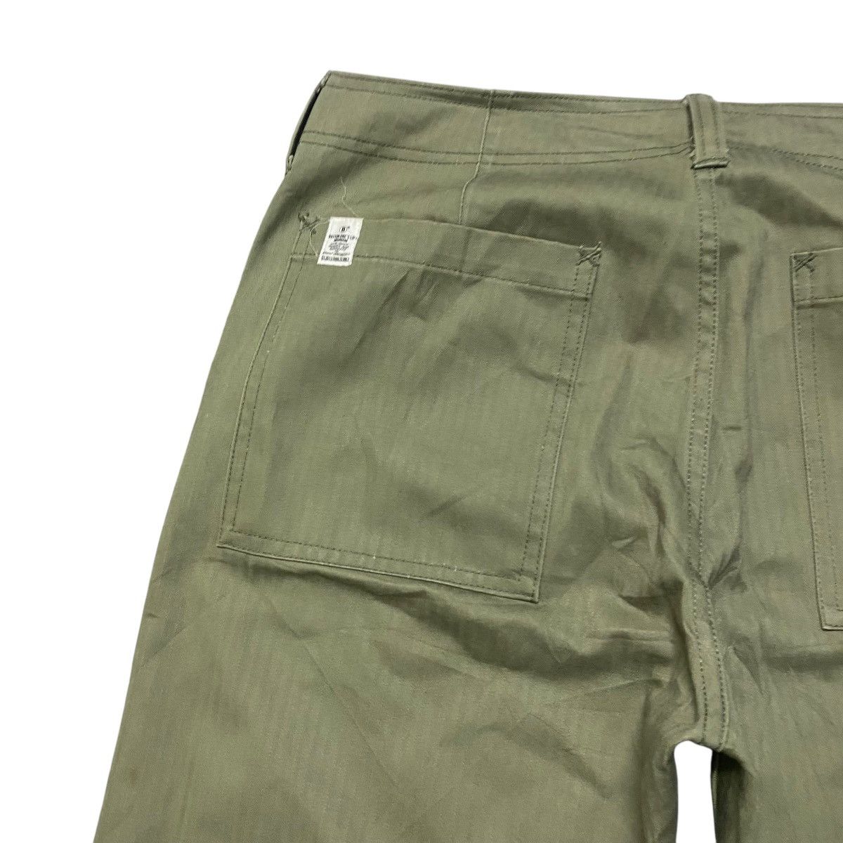 Japanese Brand BUTTON ONE'S LIP Herringbone Fatigue Pants Size US 30 / EU 46 - 11 Thumbnail