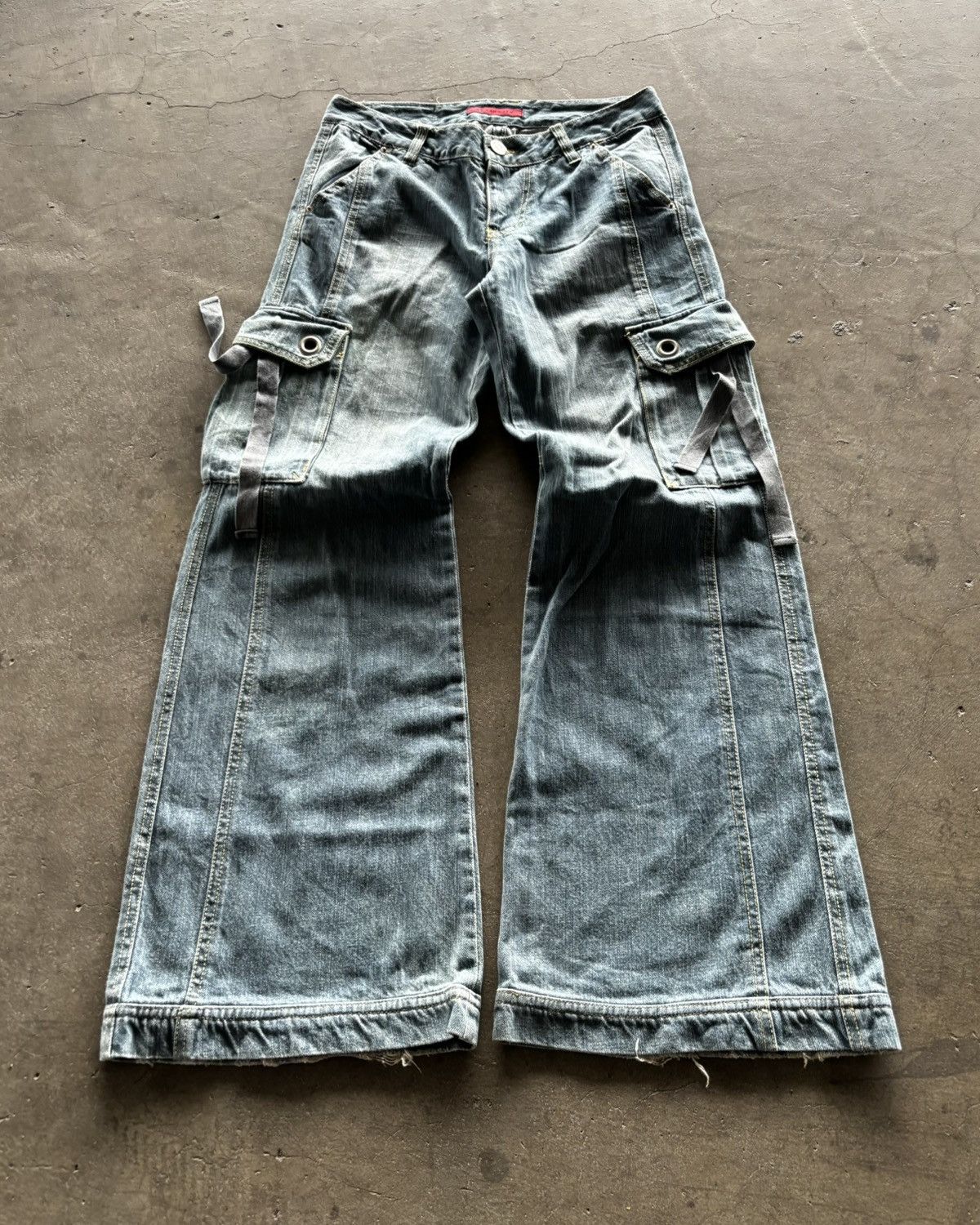 Japanese Brand Hangten Cargo Flared Denim Pants Size US 30 / EU 46 - 1 Thumbnail