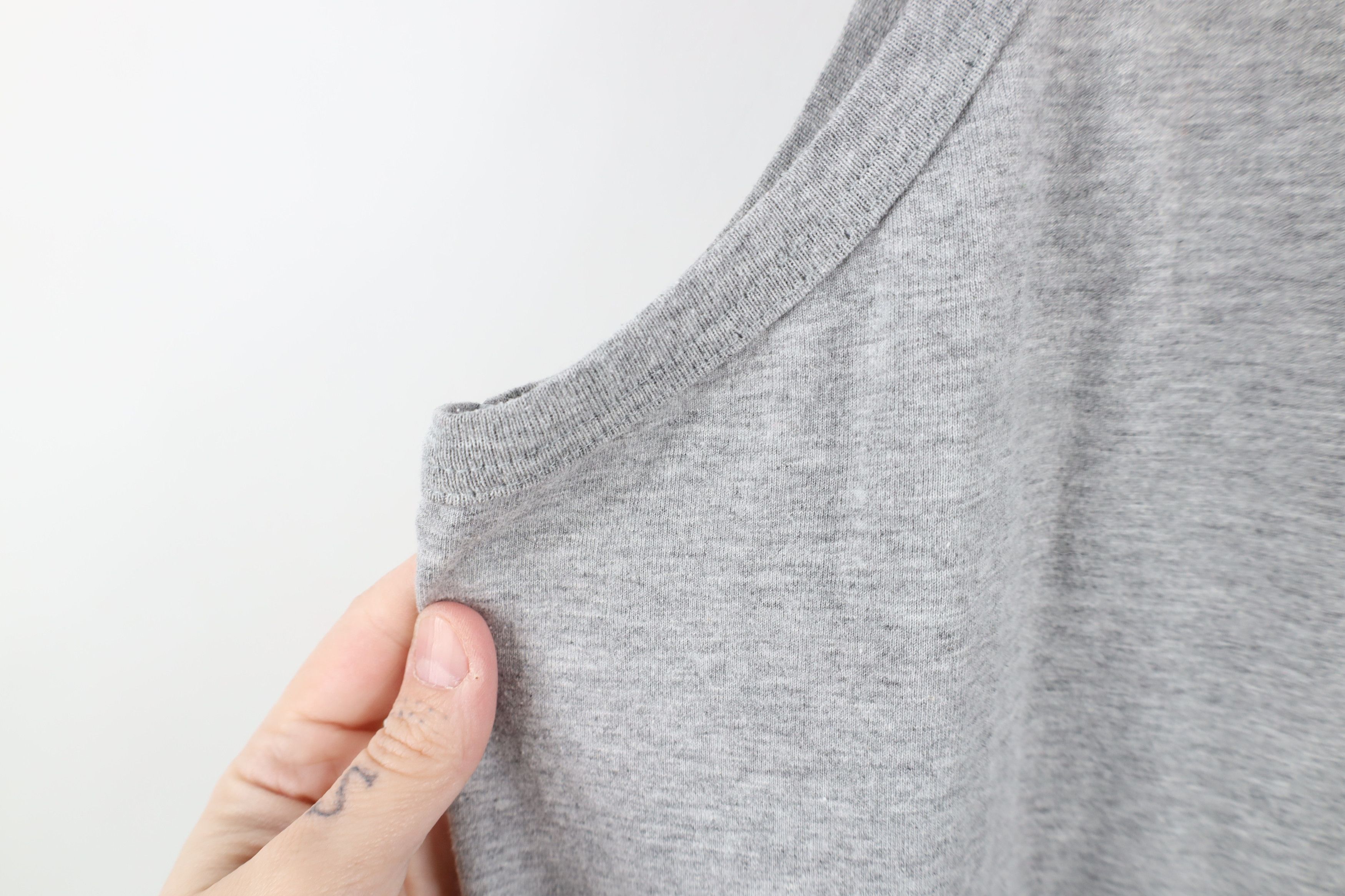 Vintage Vintage 90s Streetwear Blank Tank Top T-Shirt Heather Gray Size US XL / EU 56 / 4 - 7 Thumbnail