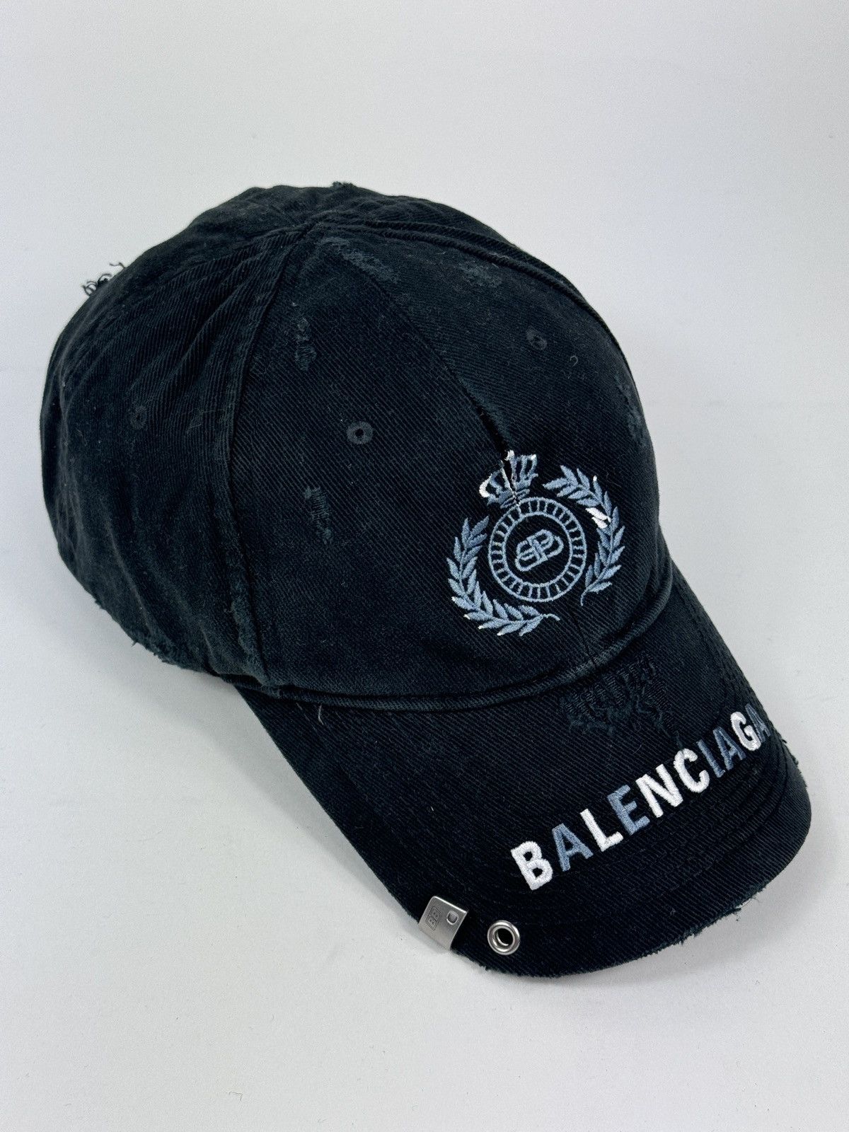 Balenciaga LOGO EMBROIDERED DISTRESSED CAP Size ONE SIZE - 1 Thumbnail
