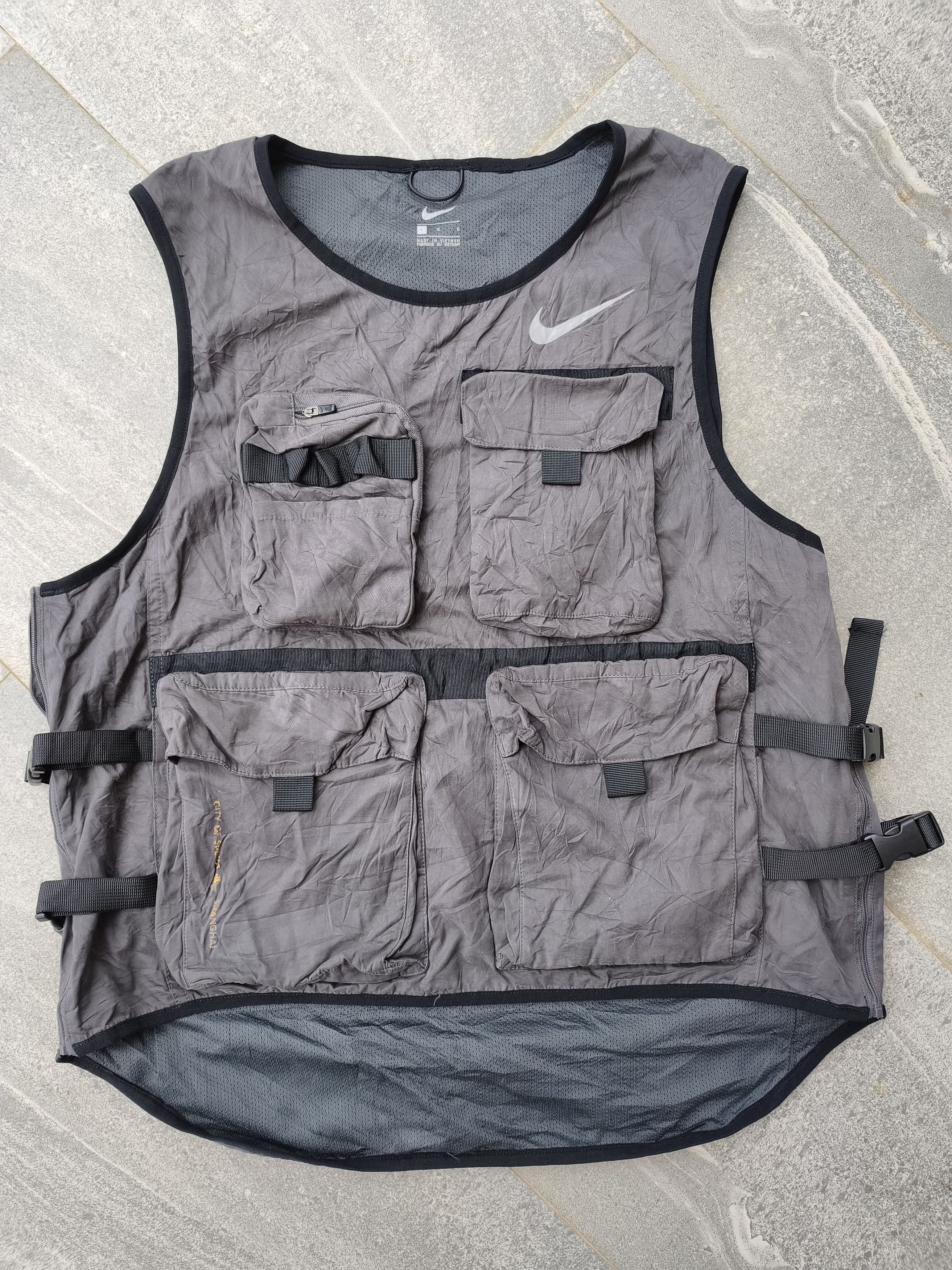 Nike Nike Tech Utility Multi Pocket Technical Vest Size US L / EU 52-54 / 3 - 1 Thumbnail