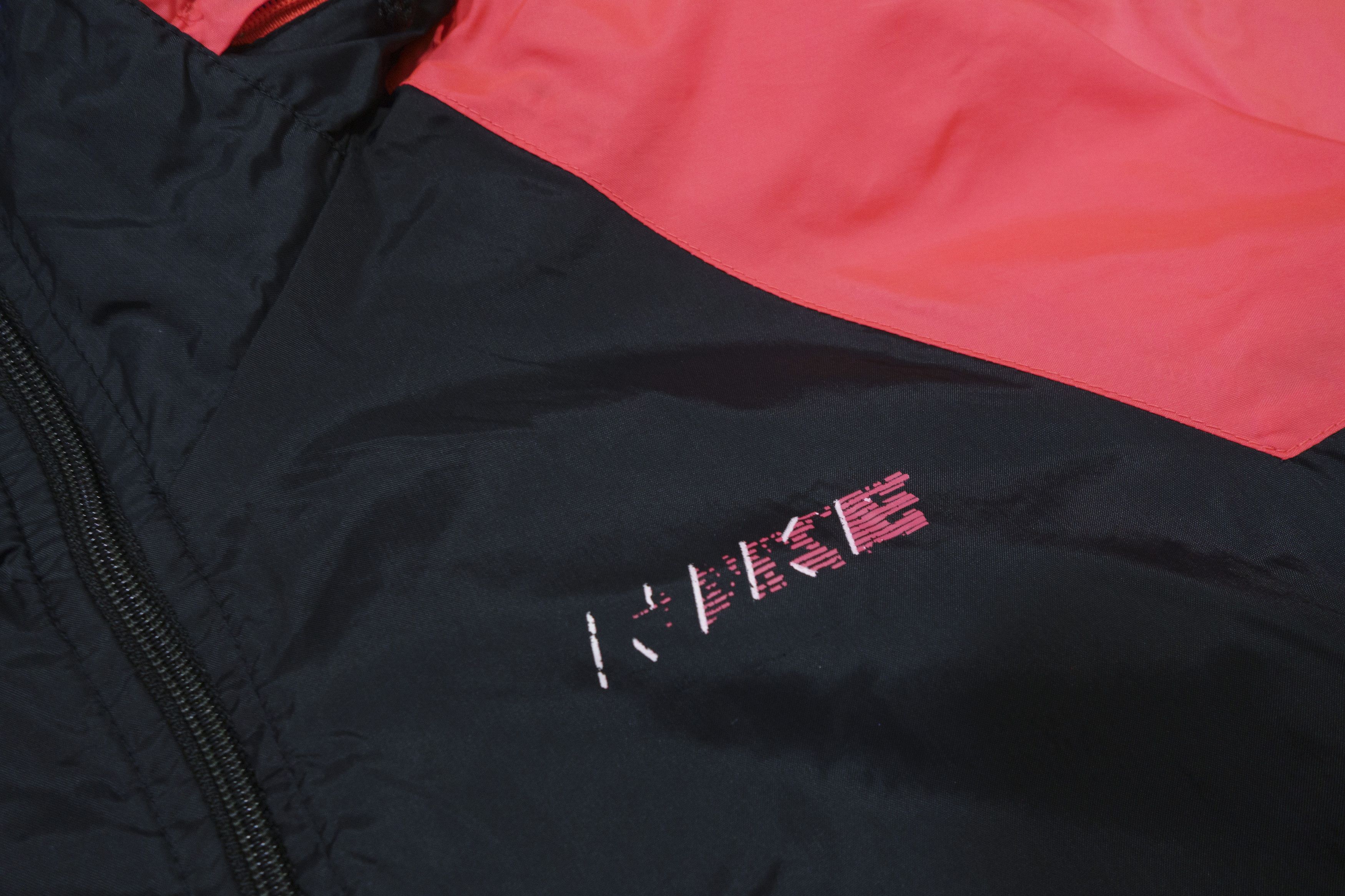 Nike 90S Multicolor Nylon Jacket Size US L / EU 52-54 / 3 - 4 Thumbnail