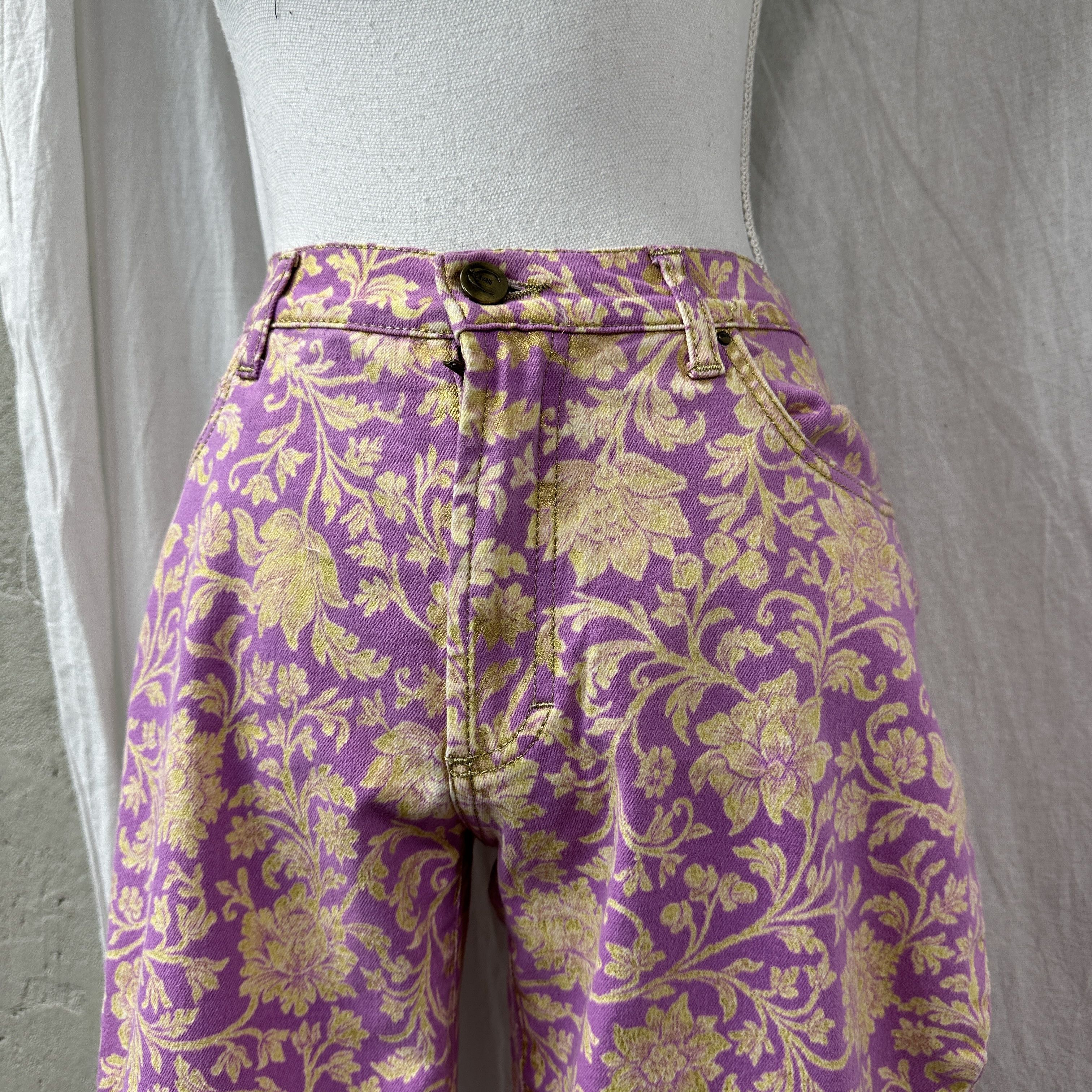 Roberto Cavalli Vintage Preppy Fullrpint Flowers Roberto Cavalli Pants 00s Size 25" / US 0 / IT 36 - 7 Thumbnail