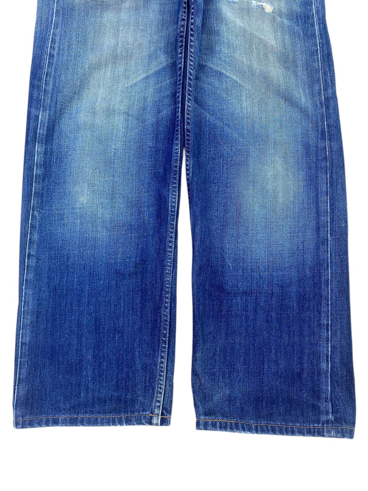 Levi's Vintage Levi’s Faded Wash Ripped Style Baggy Jeans Size US 34 / EU 50 - 9 Thumbnail