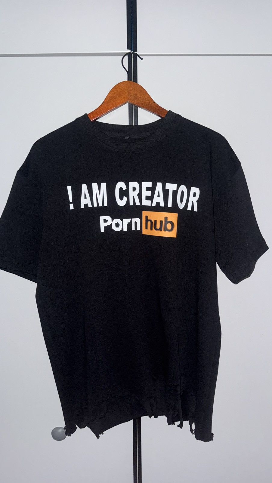 Other T-SHIRT ! AM CRATER PORN HUB BRAND “SEXDESTRED” VETEMENTS TY Size US M / EU 48-50 / 2 - 1 Thumbnail