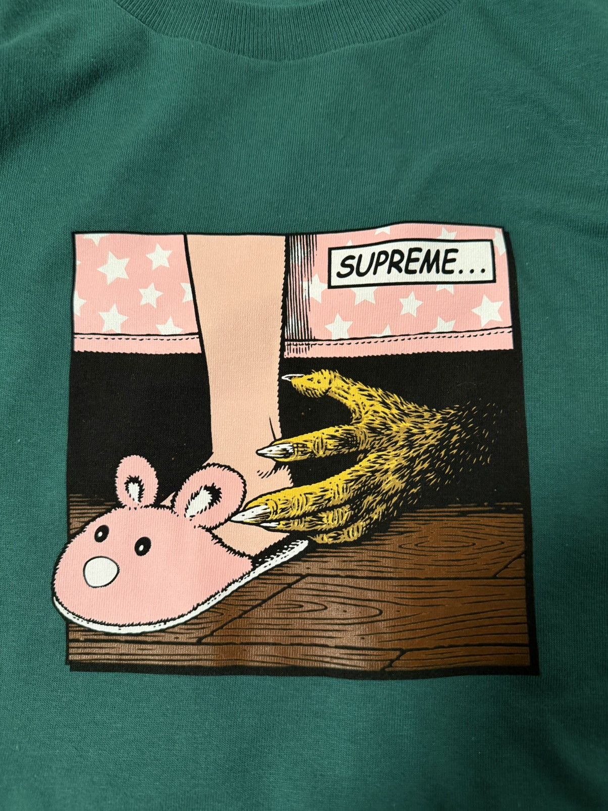 Supreme 🟢 Supreme Bed Tee – XL – NEW Size US XL / EU 56 / 4 - 1 Thumbnail