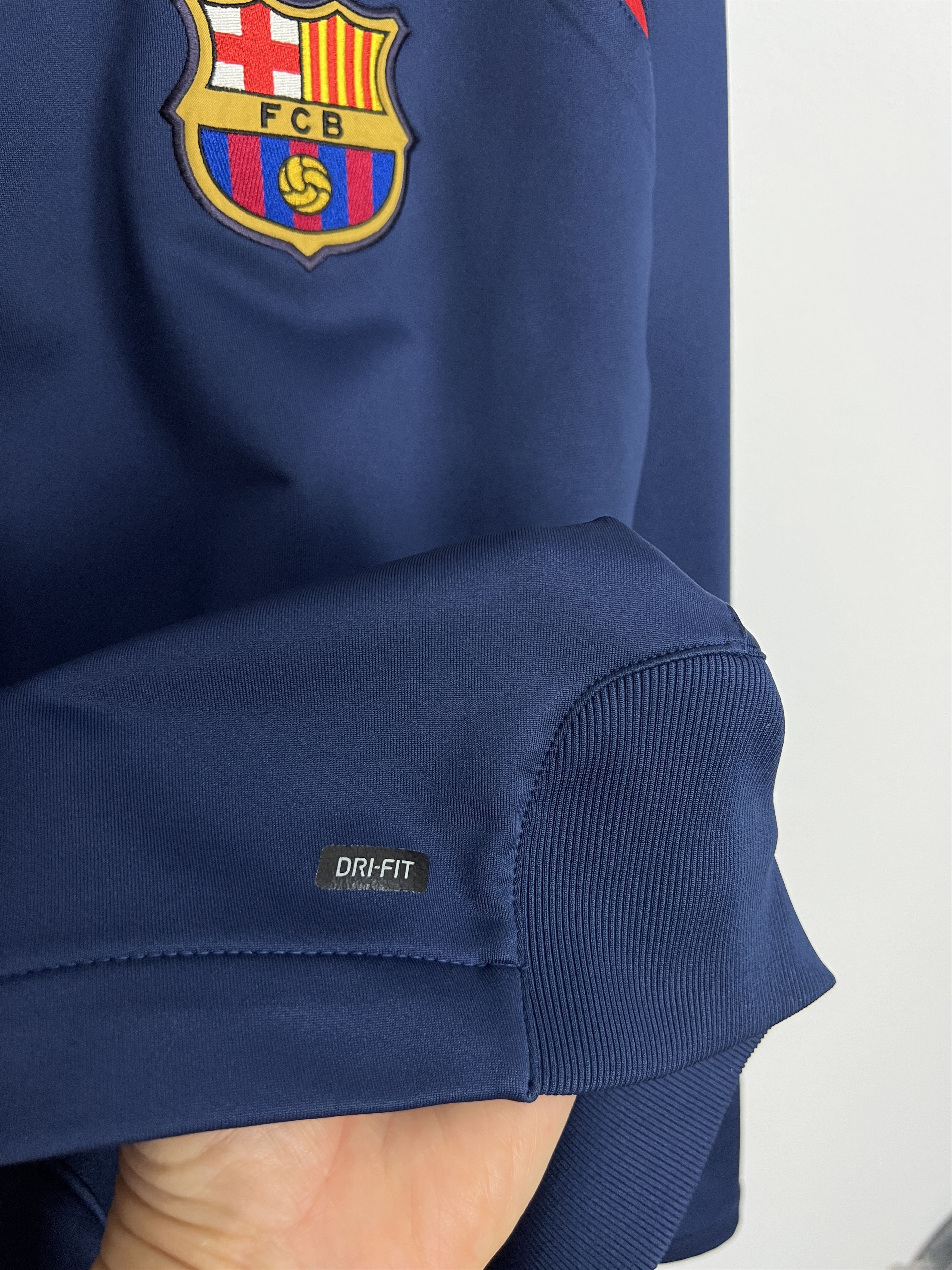 Nike FC Barcelona Football Train Sweatshirt Soccer Track Top Size US XL / EU 56 / 4 - 5 Thumbnail
