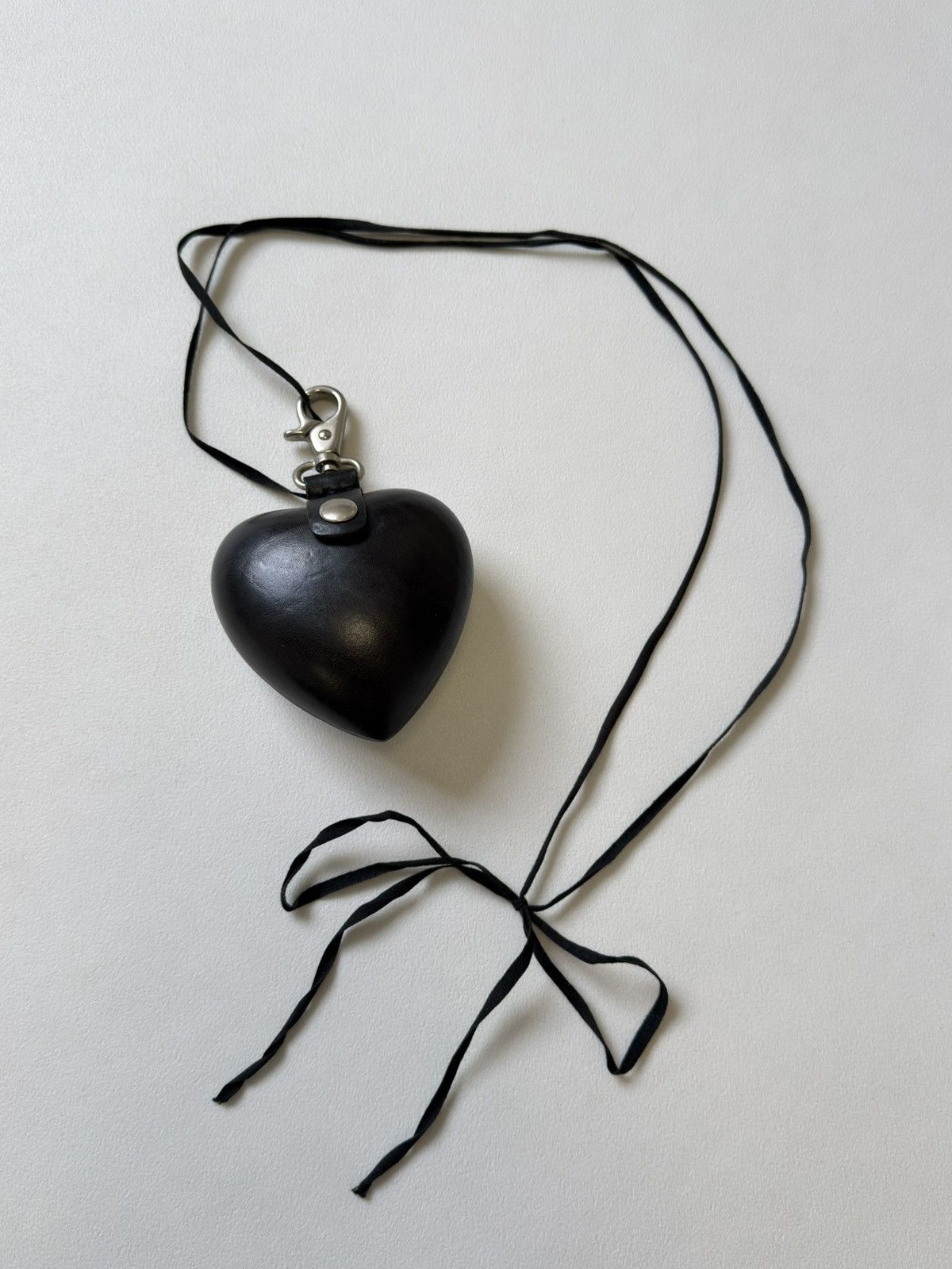 Ann Demeulemeester Black Leather Heart Shaped Locket Necklace Size ONE SIZE - 20 Thumbnail