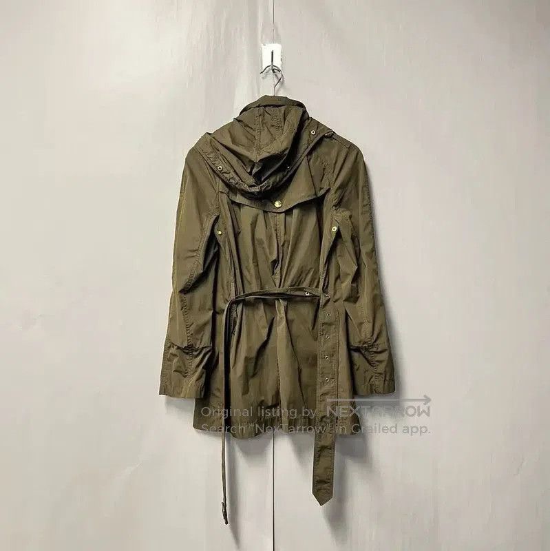Burberry Burberry Military Green Cotton Women's Trench Coat. Size M / US 6-8 / IT 42-44 - 2 Thumbnail