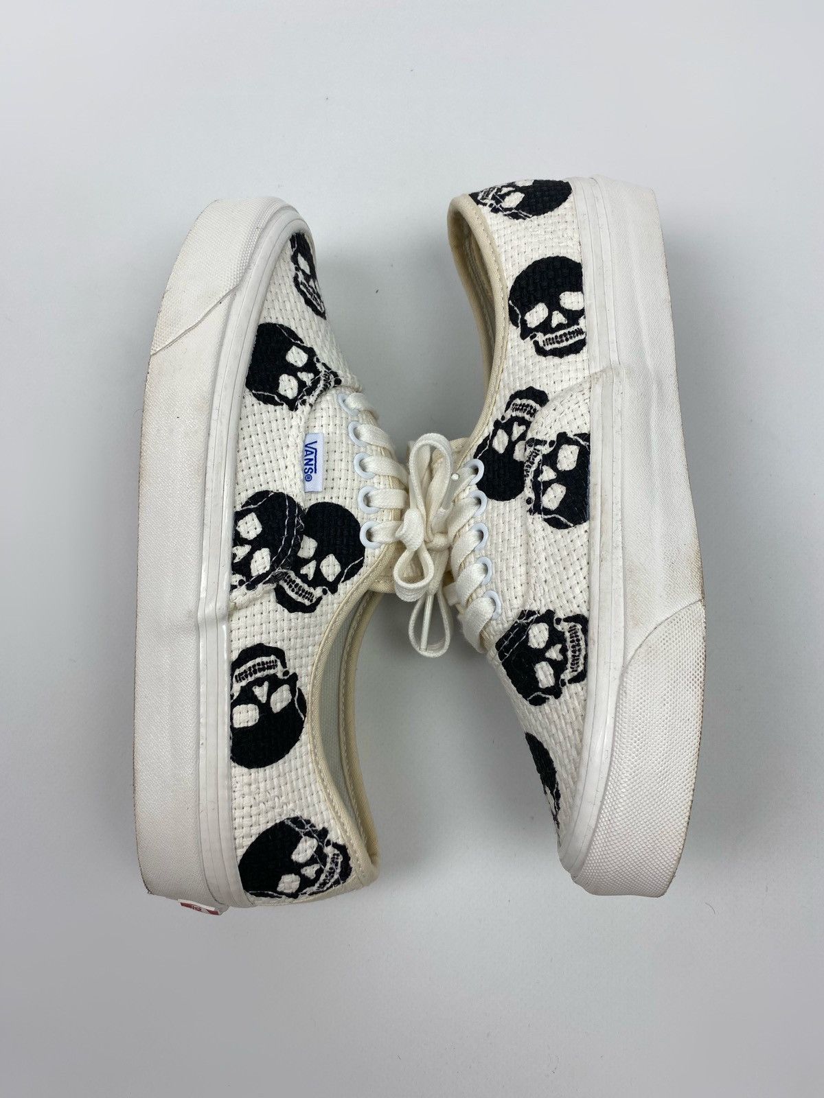 Vans Authentic 44 DX Anaheim Factory Needlepoint/Skulls Size US 7 / EU 40 - 5 Thumbnail