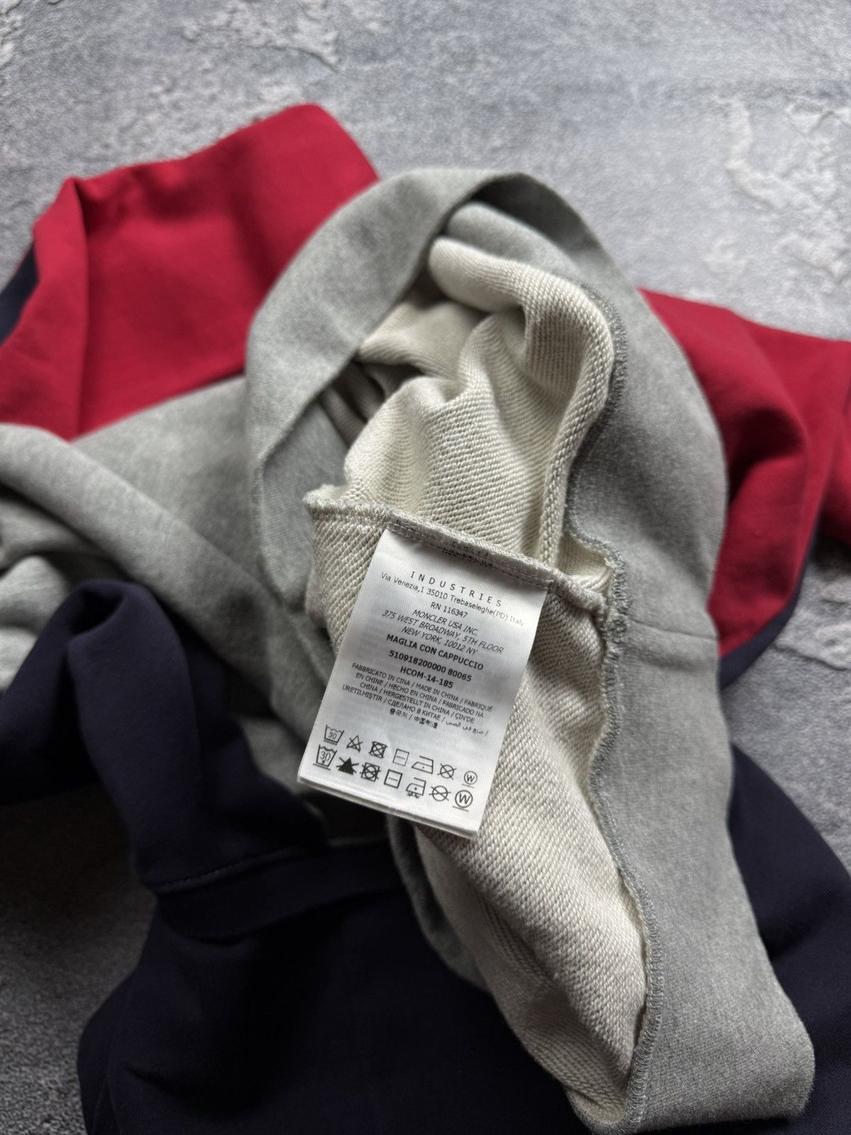 Moncler Moncler Maglia Girocollo Cotton Logo Hoodie Mens size M Size US M / EU 48-50 / 2 - 10 Thumbnail