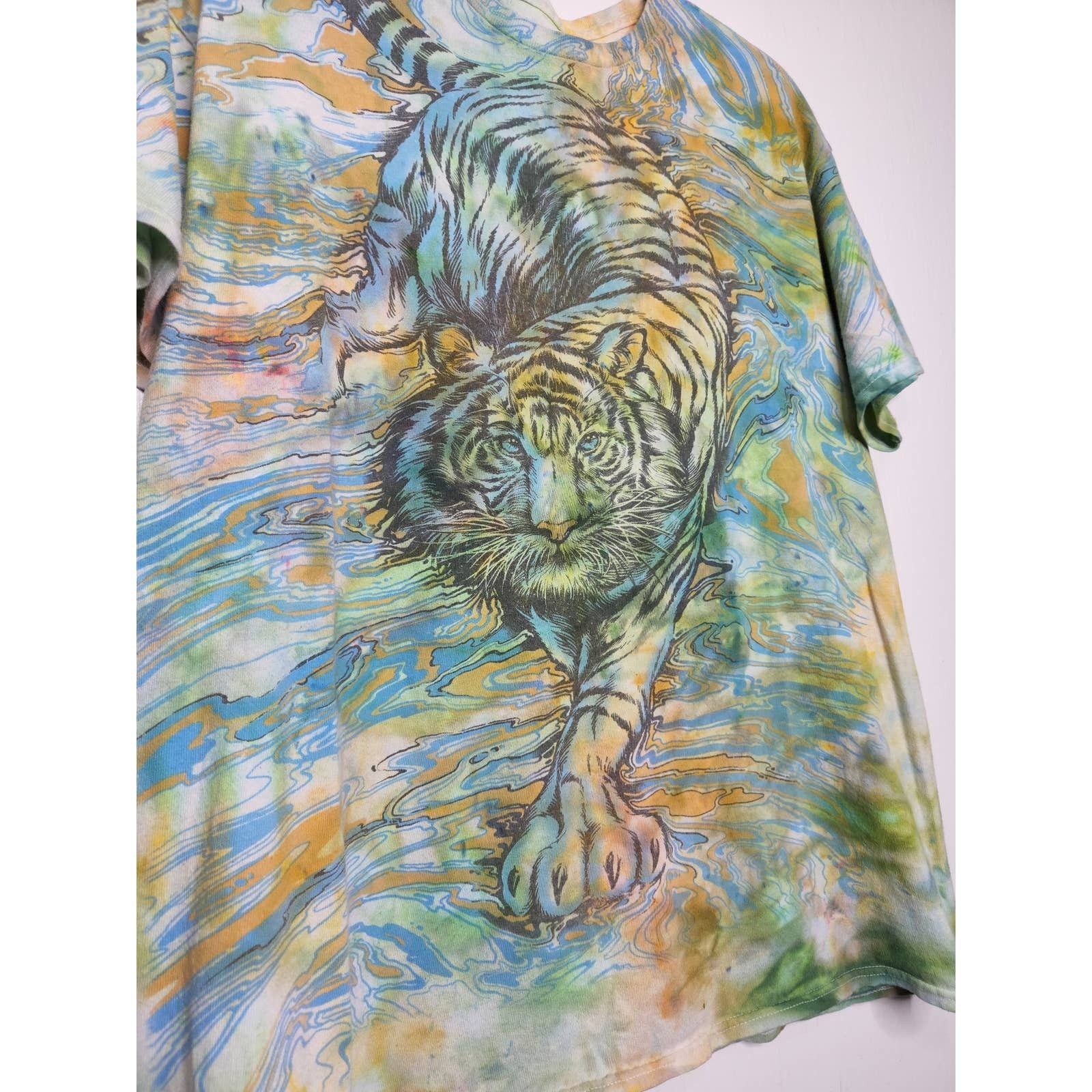 Liquid Blue Tiger Liquid Blue Custom Ice Tie Dye Nature Art Earth Lg Size US L / EU 52-54 / 3 - 3 Thumbnail