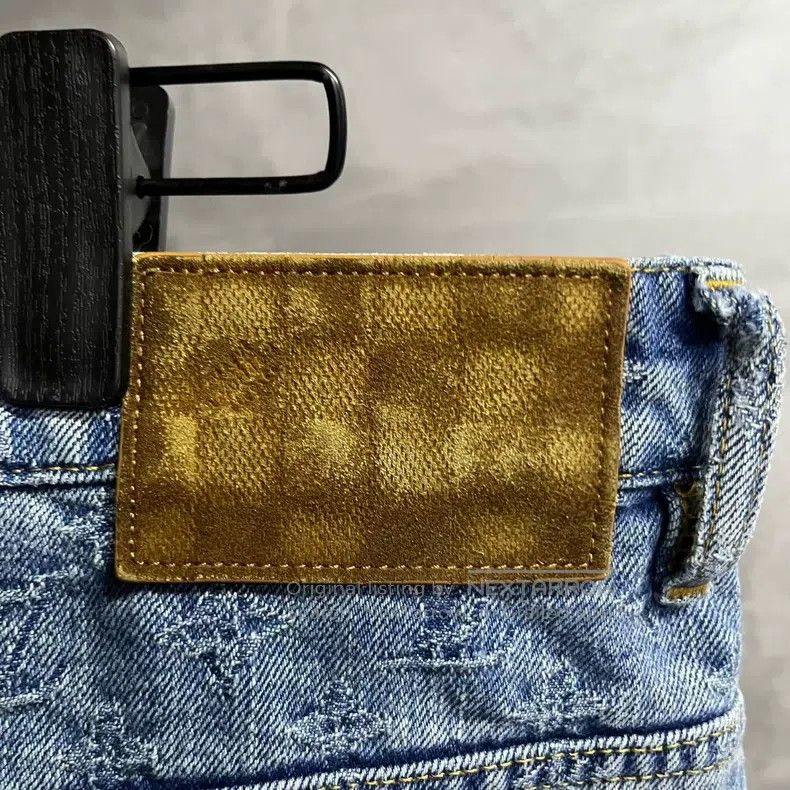 Louis Vuitton Louis Vuitton Blue jacquard skate jeans Size US 34 / EU 50 - 5 Thumbnail