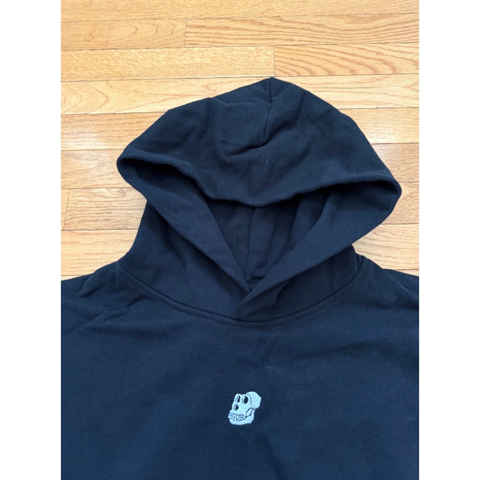Vintage BAYC Hoodie Black Mens Large Center Logo Bored Ape Yacht Club Embroidered Logo Pullover Hooded Shirt Specialty University Theme Vintage: No Size US L / EU 52-54 / 3 - 5 Thumbnail