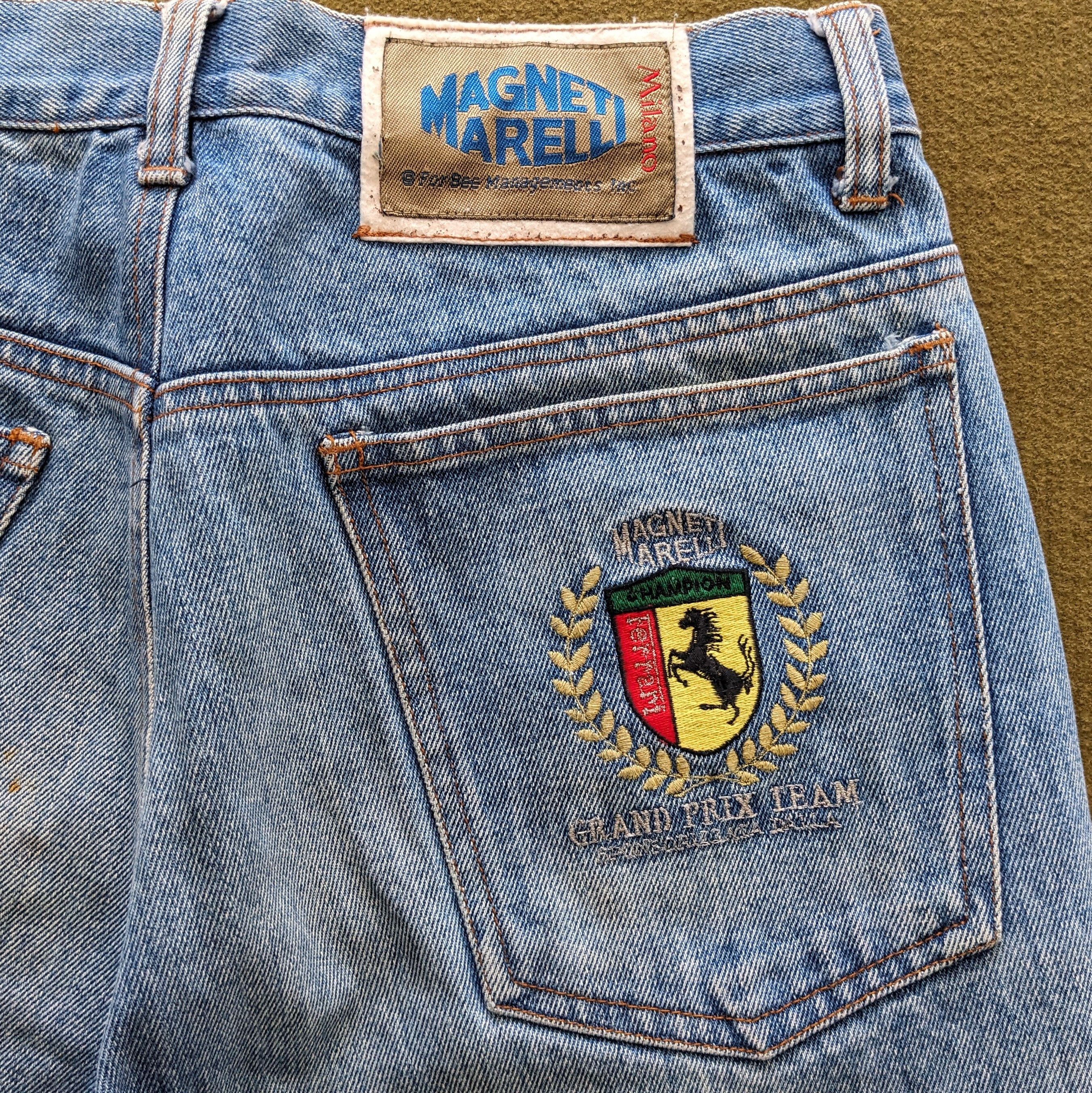Ferrari Vintage MAGNETI MARELLI FERRARI Luxury Brand Jeans Size US 29 - 2 Thumbnail