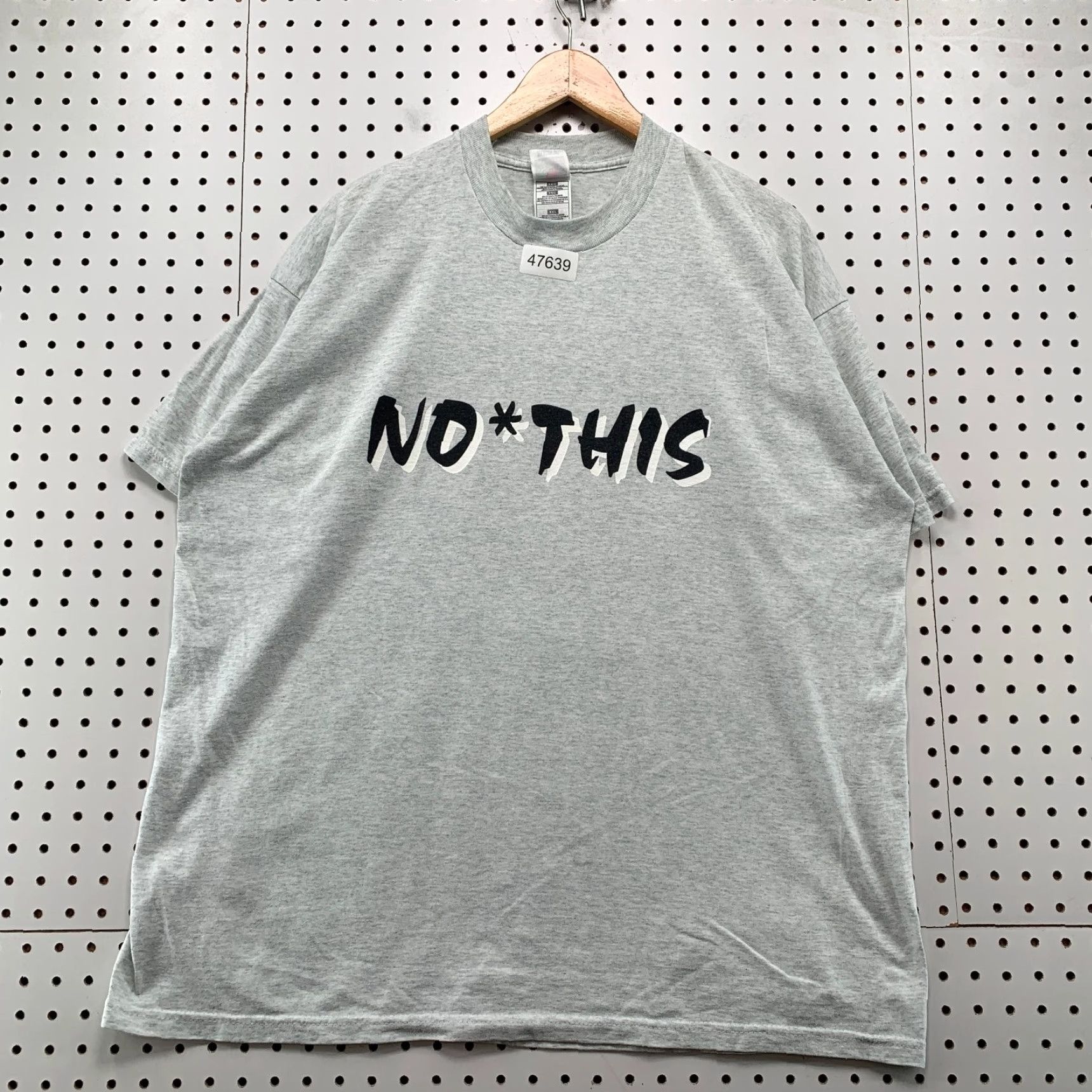 Fruit Of The Loom Vintage Fruit of the Loom T-Shirt Mens 2XL Gray 90s Graphic Short Sleeve Crew Neck Polyester? Cotton Size US XXL / EU 58 / 5 - 2 Thumbnail