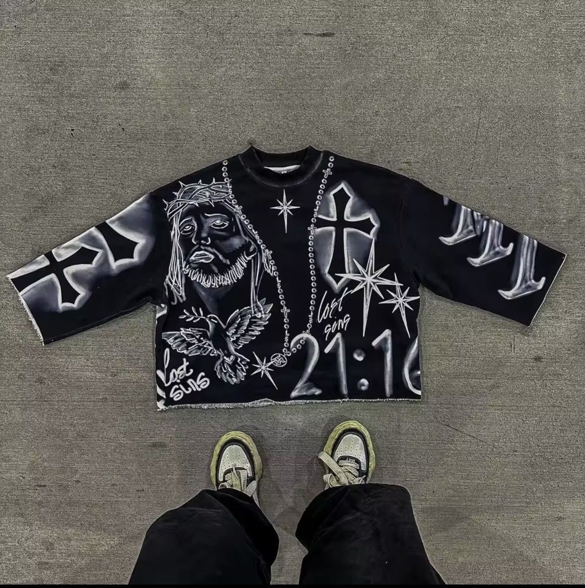 Other Wings of mercy Size US L / EU 52-54 / 3 - 1 Thumbnail