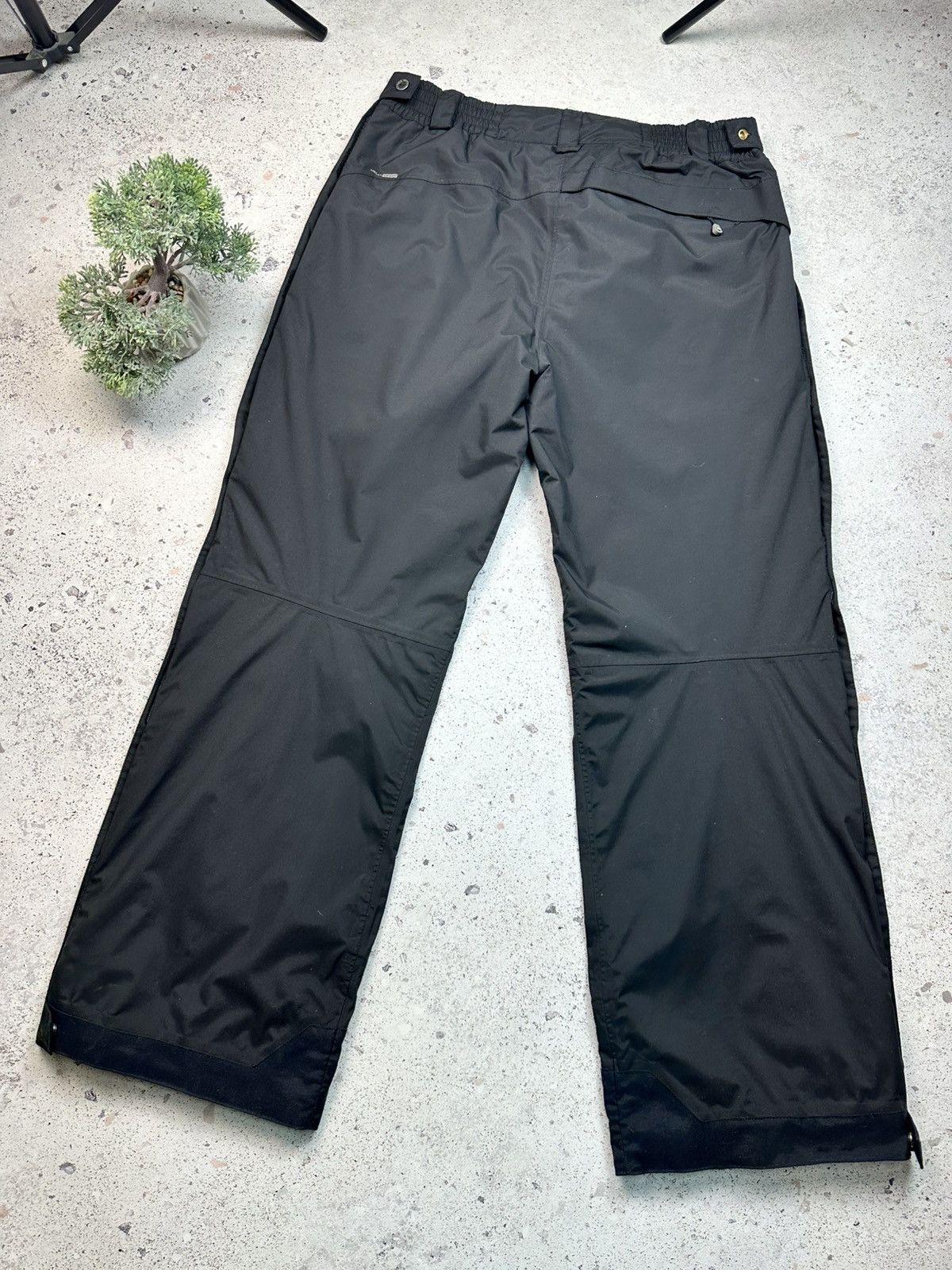Helly Hansen Vintage Helly Hansen Multi-pocket Cargo Ski Pants Men New Size US 36 / EU 52 - 11 Thumbnail