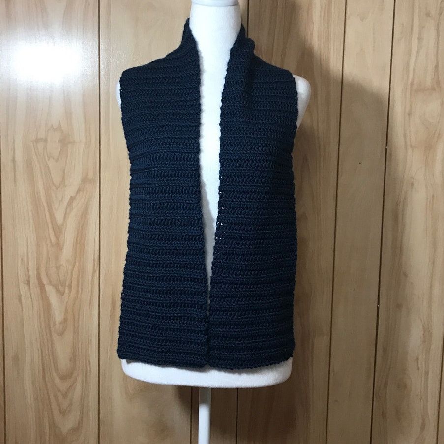 Handmade NWT Handmade Crocheted Navy Multicolor Beanie & Scarf 57” Size ONE SIZE - 3 Thumbnail