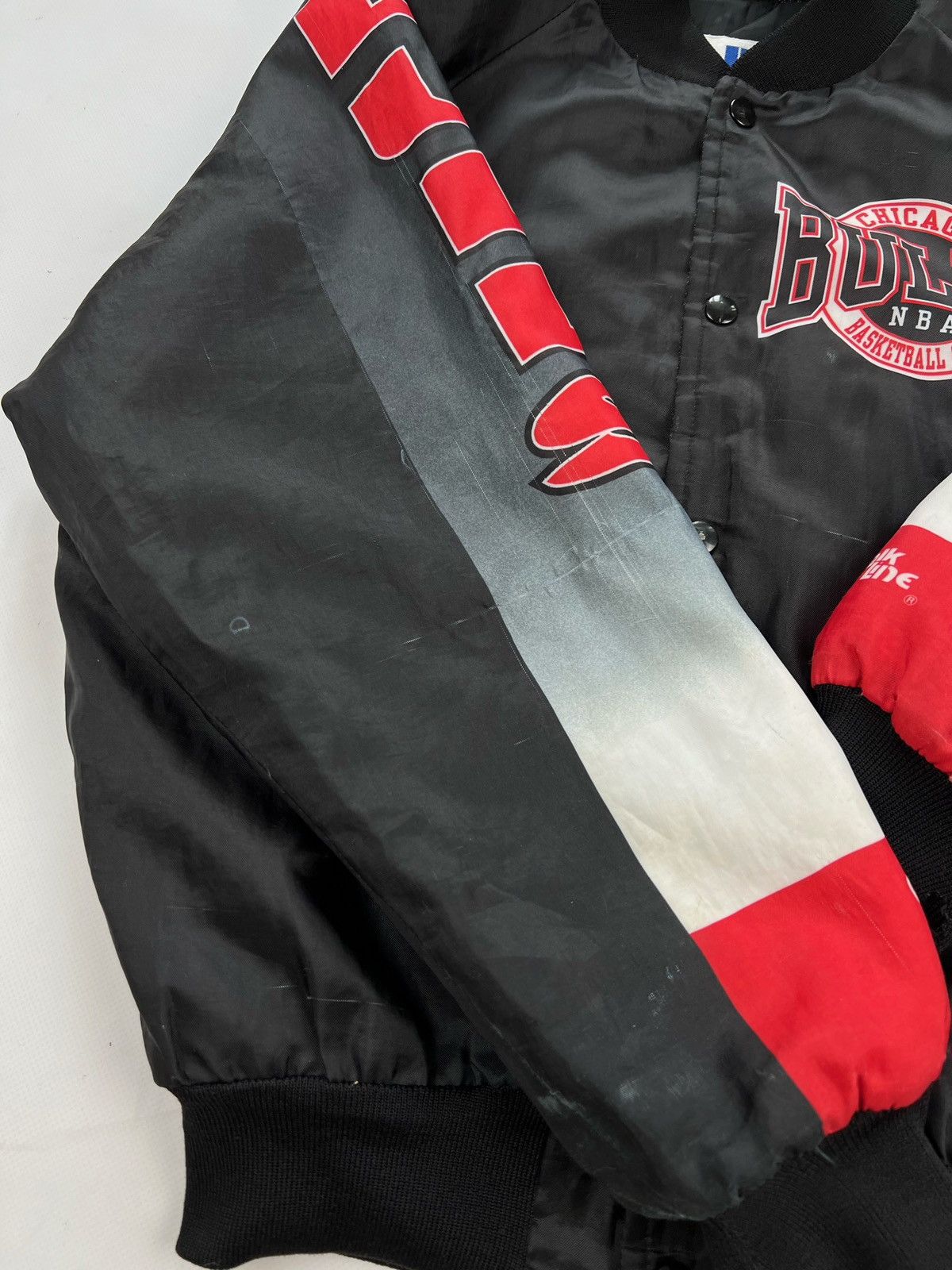 Chalk Line × NBA × Vintage Vintage 90s Chicago Bulls Michael Jordan Chalk line jacket Size US S / EU 44-46 / 1 - 8 Thumbnail