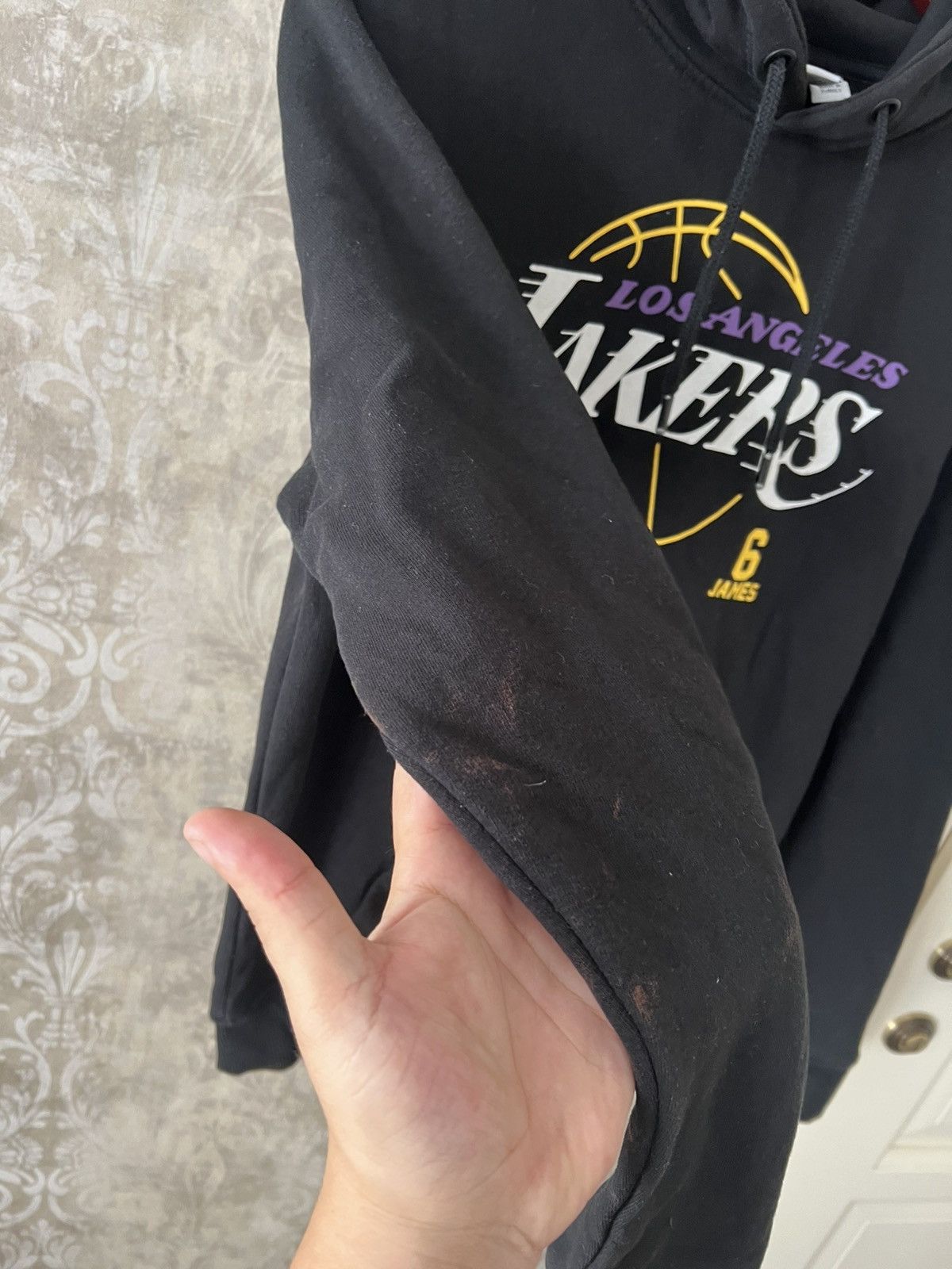 NBA NBA Los Angeles Lakers No6 James Hoodie Size US S / EU 44-46 / 1 - 6 Thumbnail