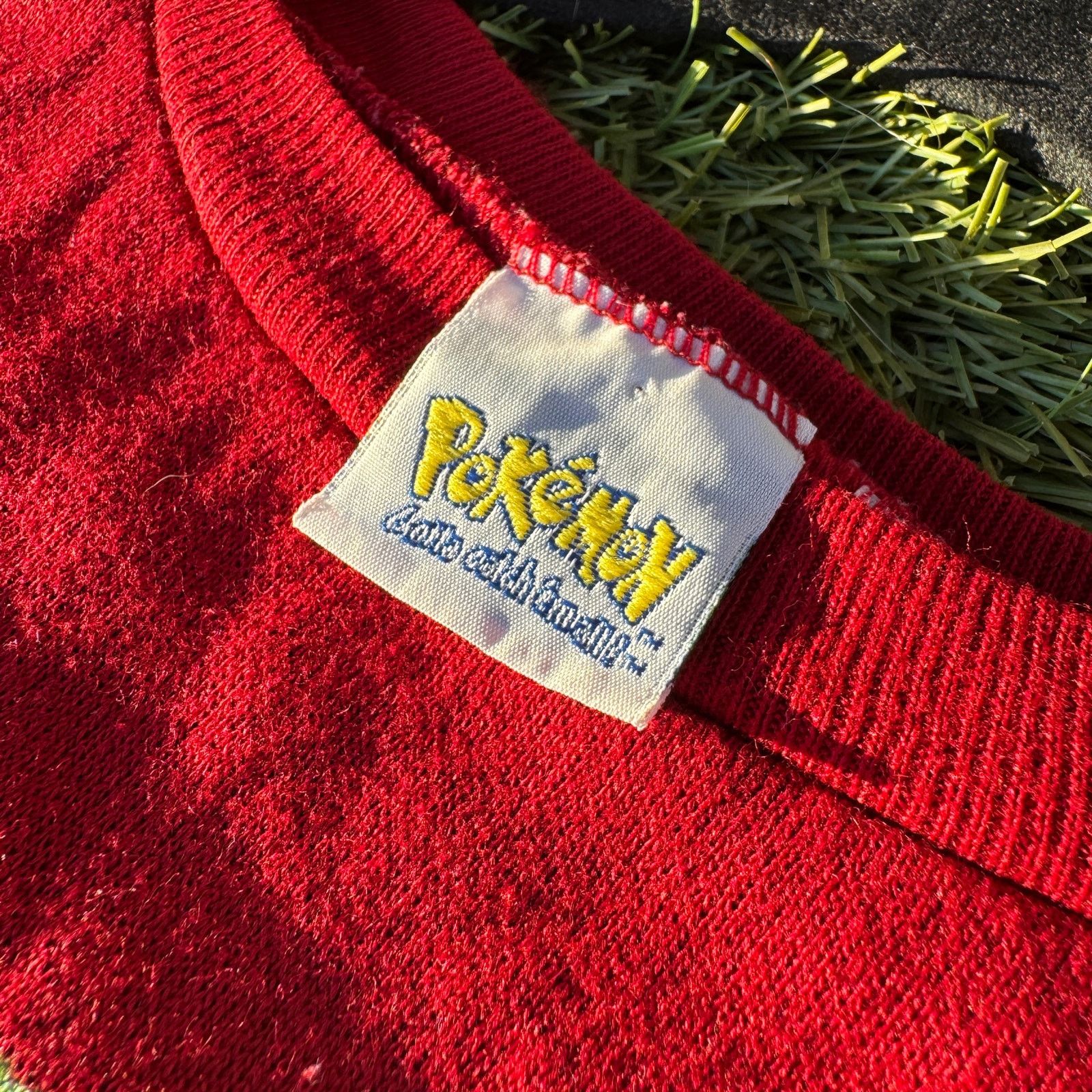Nintendo Official Nintendo Pokémon the Movie 2000 Kid’s Sweatshirt Size US XXS / EU 40 - 4 Thumbnail