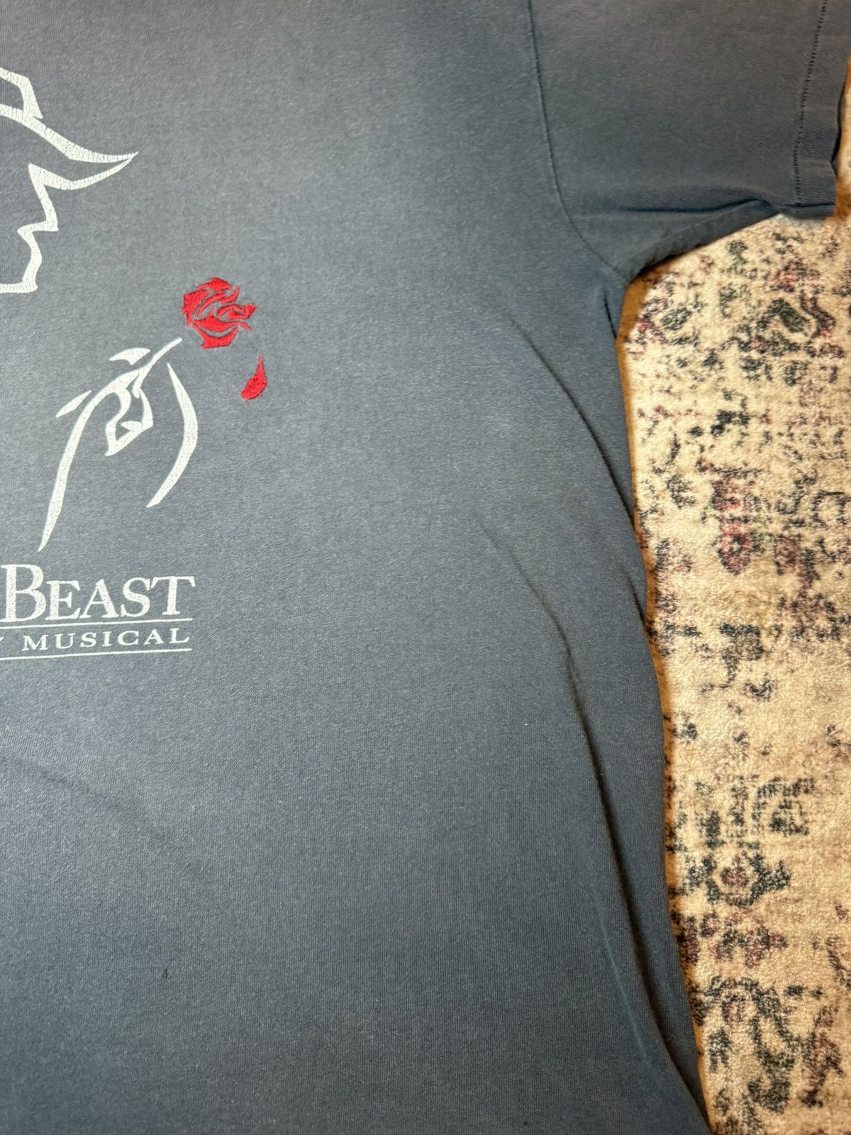 Vintage Vintage Beauty and the Beast broadway Shirt Size US M / EU 48-50 / 2 - 6 Thumbnail