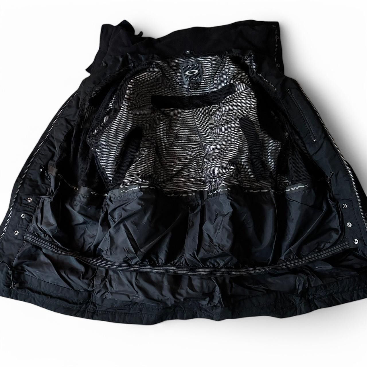 Oakley × Vintage Vintage Oakley Software Jacket Mens XL Black Snowboard Ski Size US XL / EU 56 / 4 - 10 Thumbnail