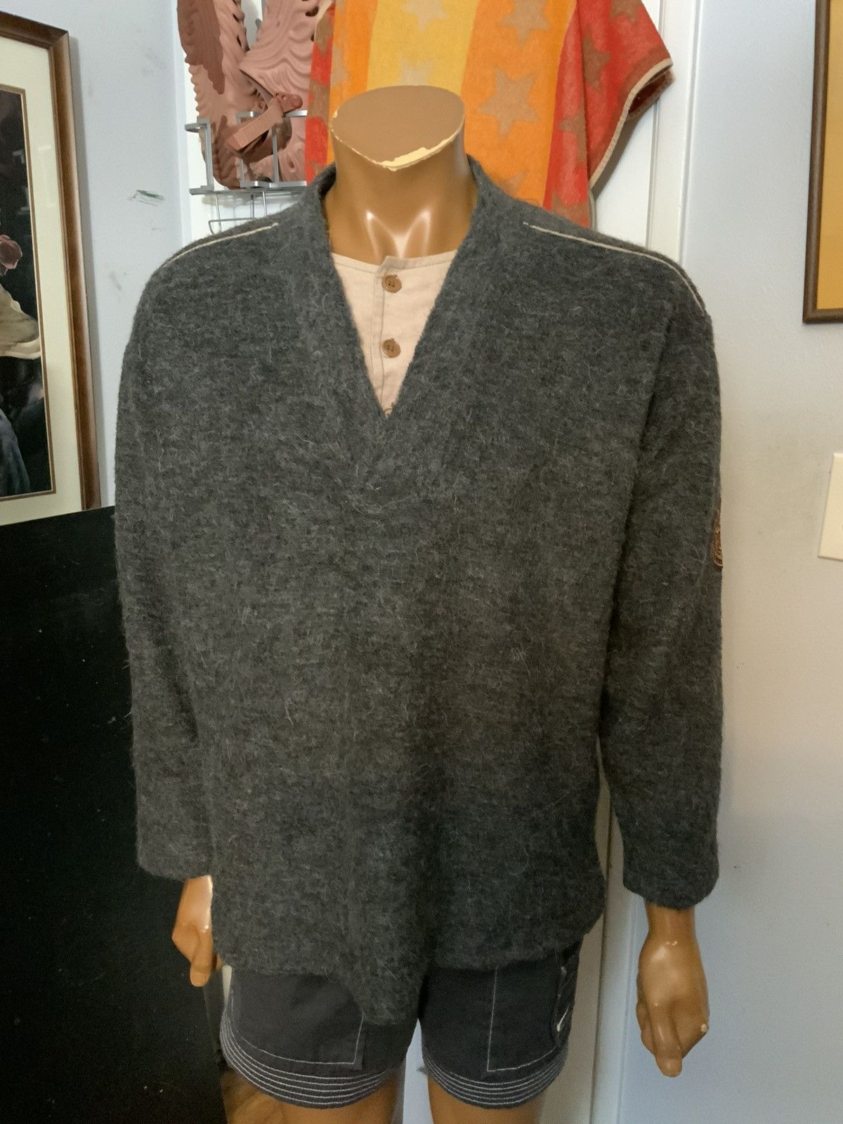 Gianfranco Ferre Vintage Ferre Italy Fuzzy Wool Henley Pullover Sweater Size US M / EU 48-50 / 2 - 10 Thumbnail