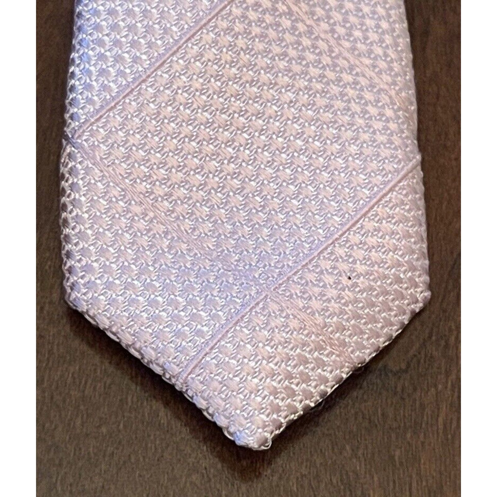 Saddlebred Saddlebred Pink 55% Polyester 45% Silk Made In China Size ONE SIZE - 6 Thumbnail