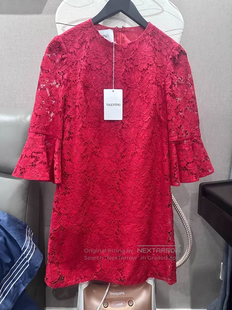 Valentino Big red lace dress