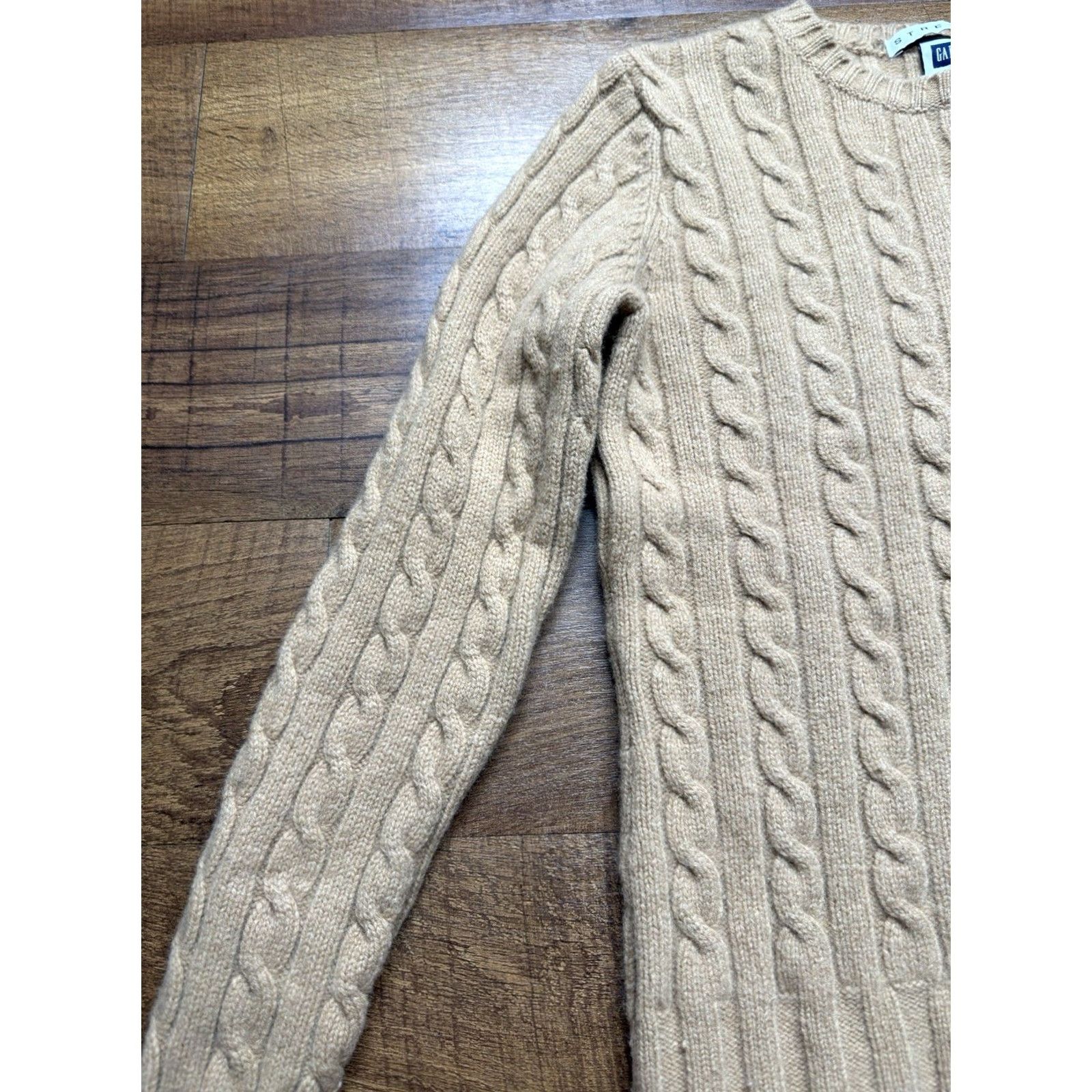 Gap GAP VINTAGE Y2K Lambswool Stretch Cable Knit Sweater Camel Tan Size M Brown Women Pullover Crew Neck 90s Classic Preppy Vintage Size M / US 6-8 / IT 42-44 - 4 Thumbnail