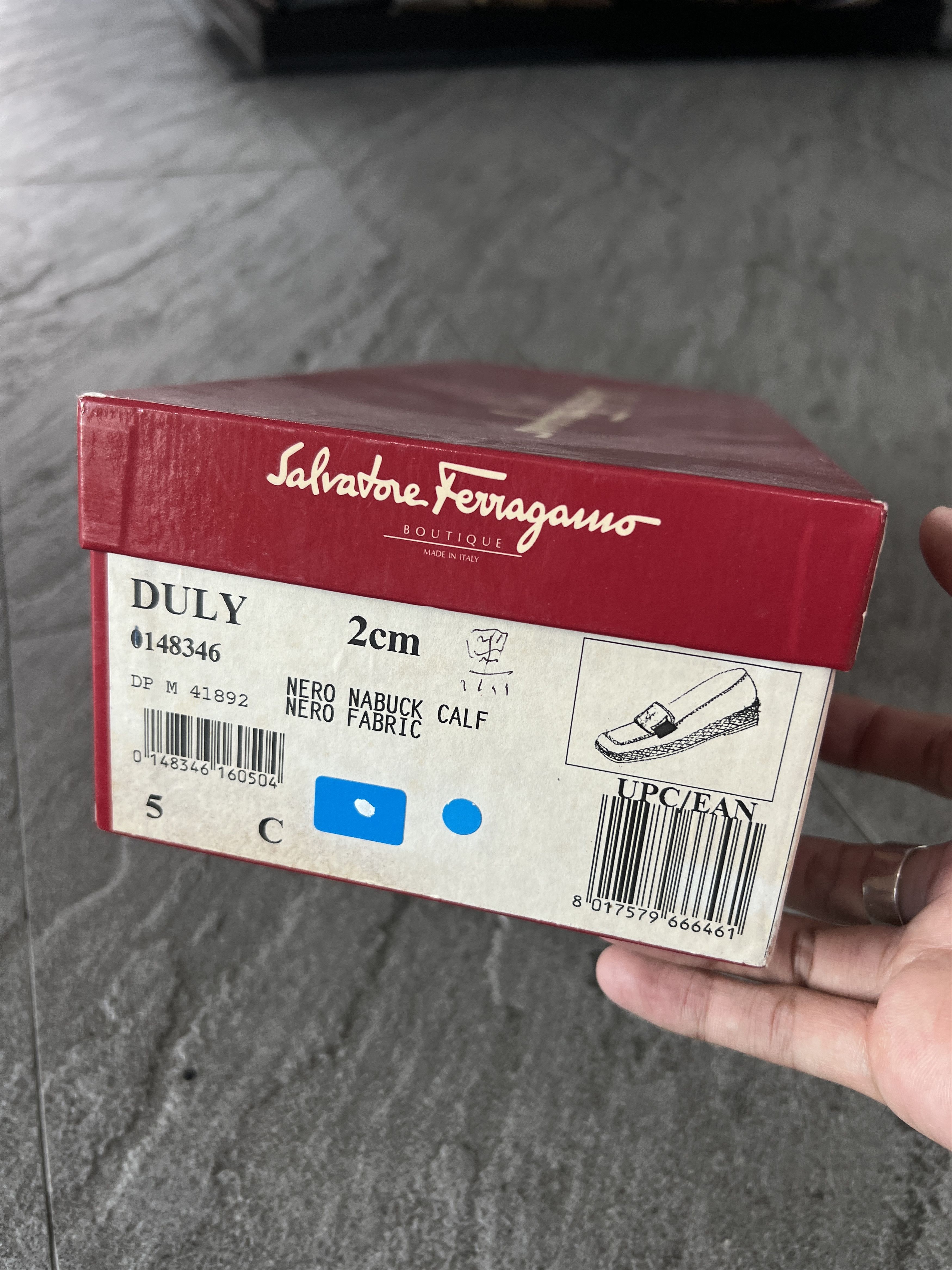 Salvatore Ferragamo Ferragamo Vara Bow Heels Black Leather Size 5C Size US 5 / IT 35 - 12 Thumbnail