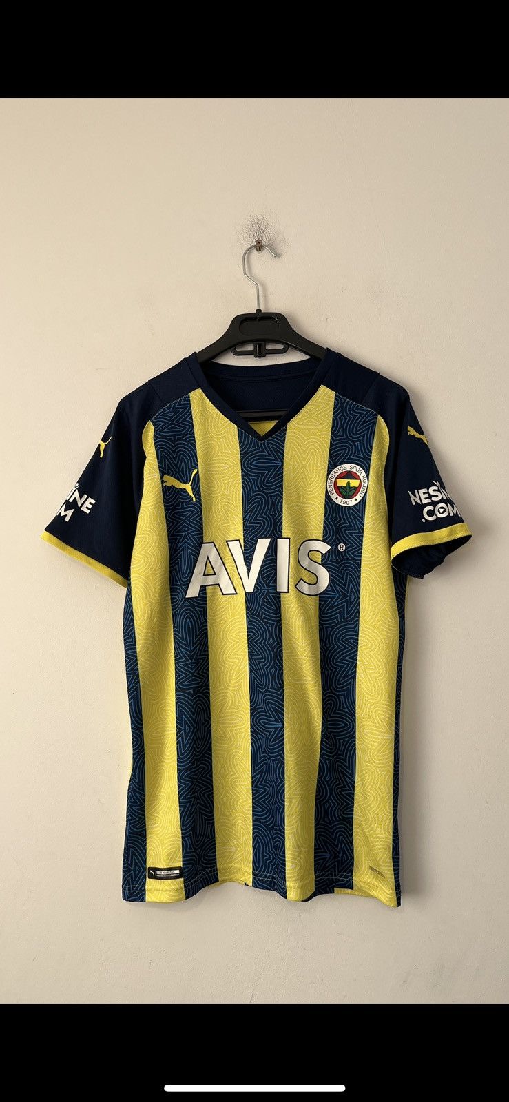 Puma Puma Fenerbahçe 2021/22 Home Jersey AVIS Size S Size US S / EU 44-46 / 1 - 1 Thumbnail