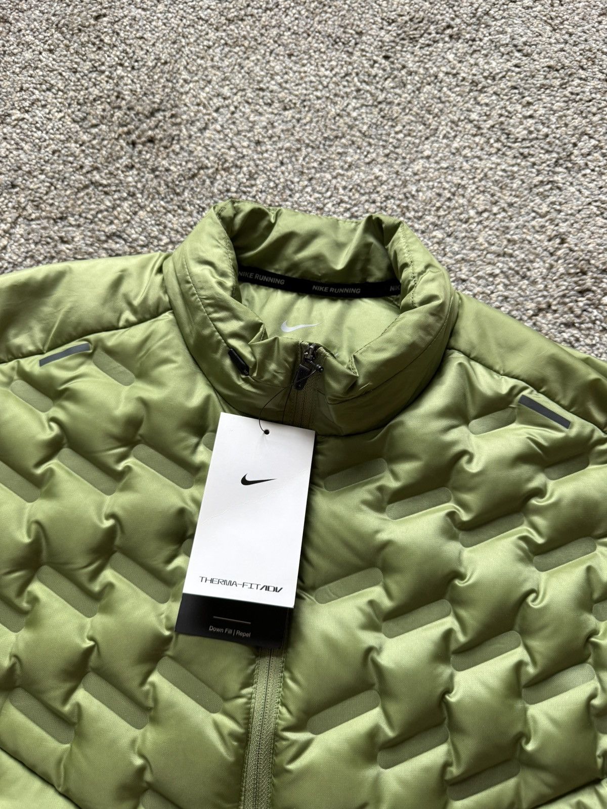 Nike Nike Therma-FIT ADV Running Jacket Down Lightweight Green Size US M / EU 48-50 / 2 - 3 Thumbnail