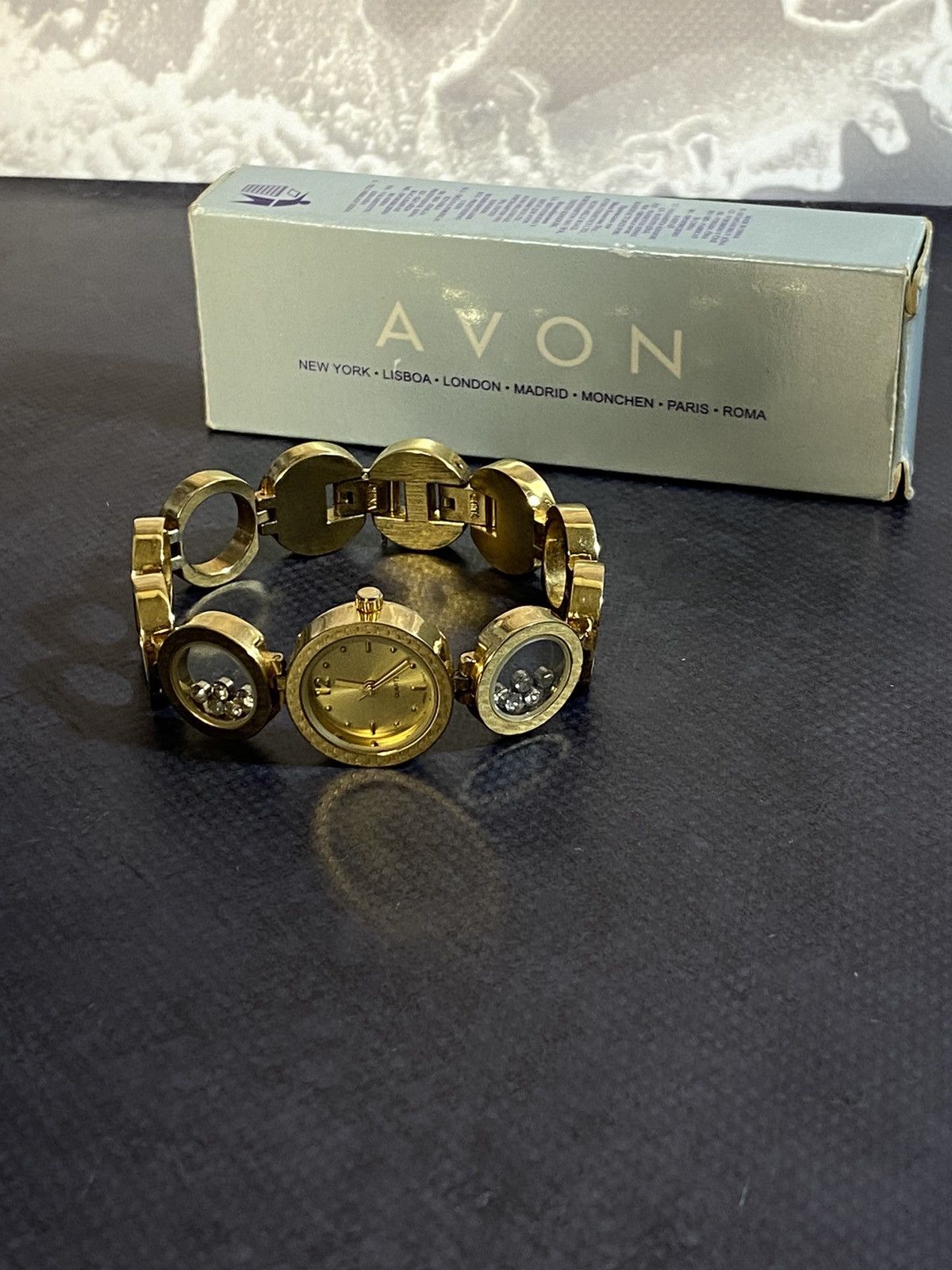Jewelry Avon Crystal Accent Bracelet Watch Japanese Brand Size ONE SIZE - 2 Thumbnail