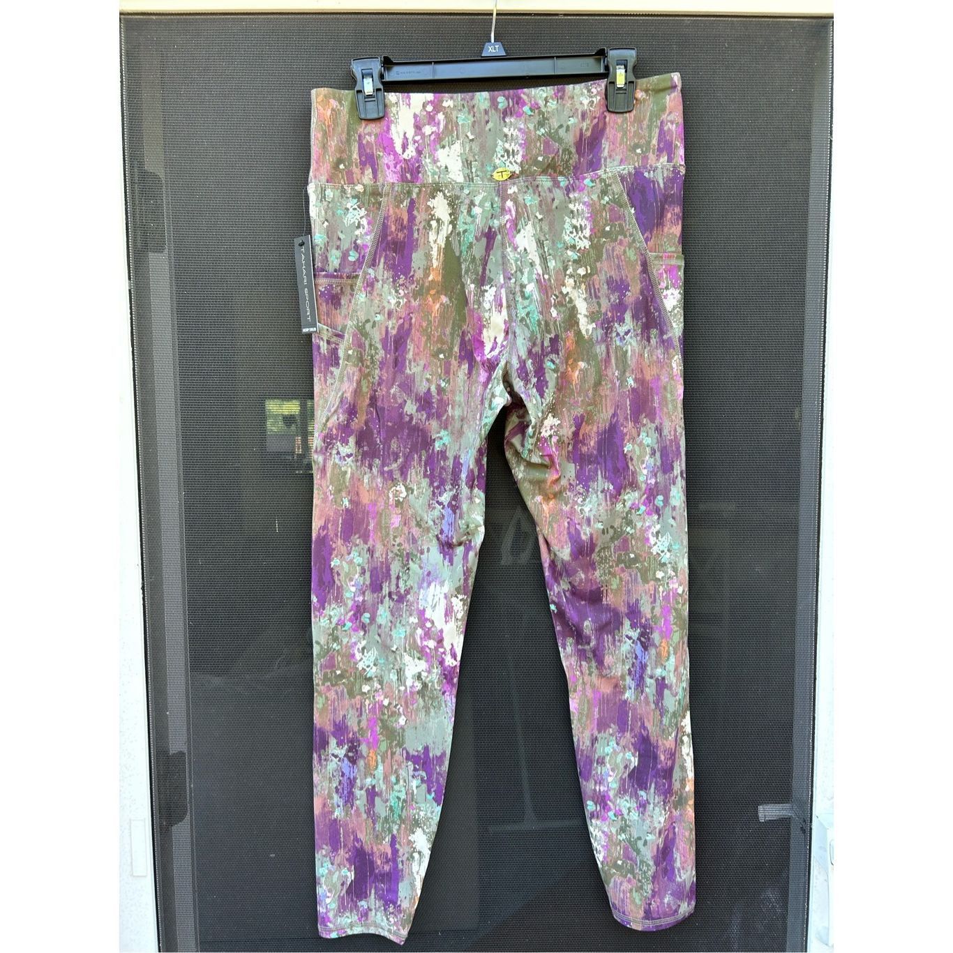 Other Tahari Sport Women’s Camouflage Double Cell Pocket Athletic Size 24" / US 00 / IT 34 - 4 Thumbnail