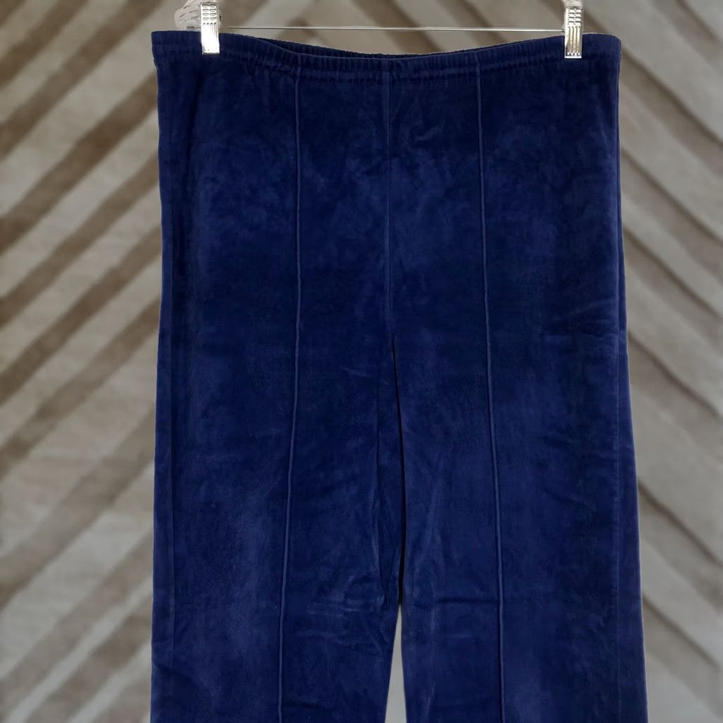 Nike VINTAGE Nike Sportswear Blue Velour Pintuck Track Pants Mens Large Made USA Size US 33 - 1 Thumbnail