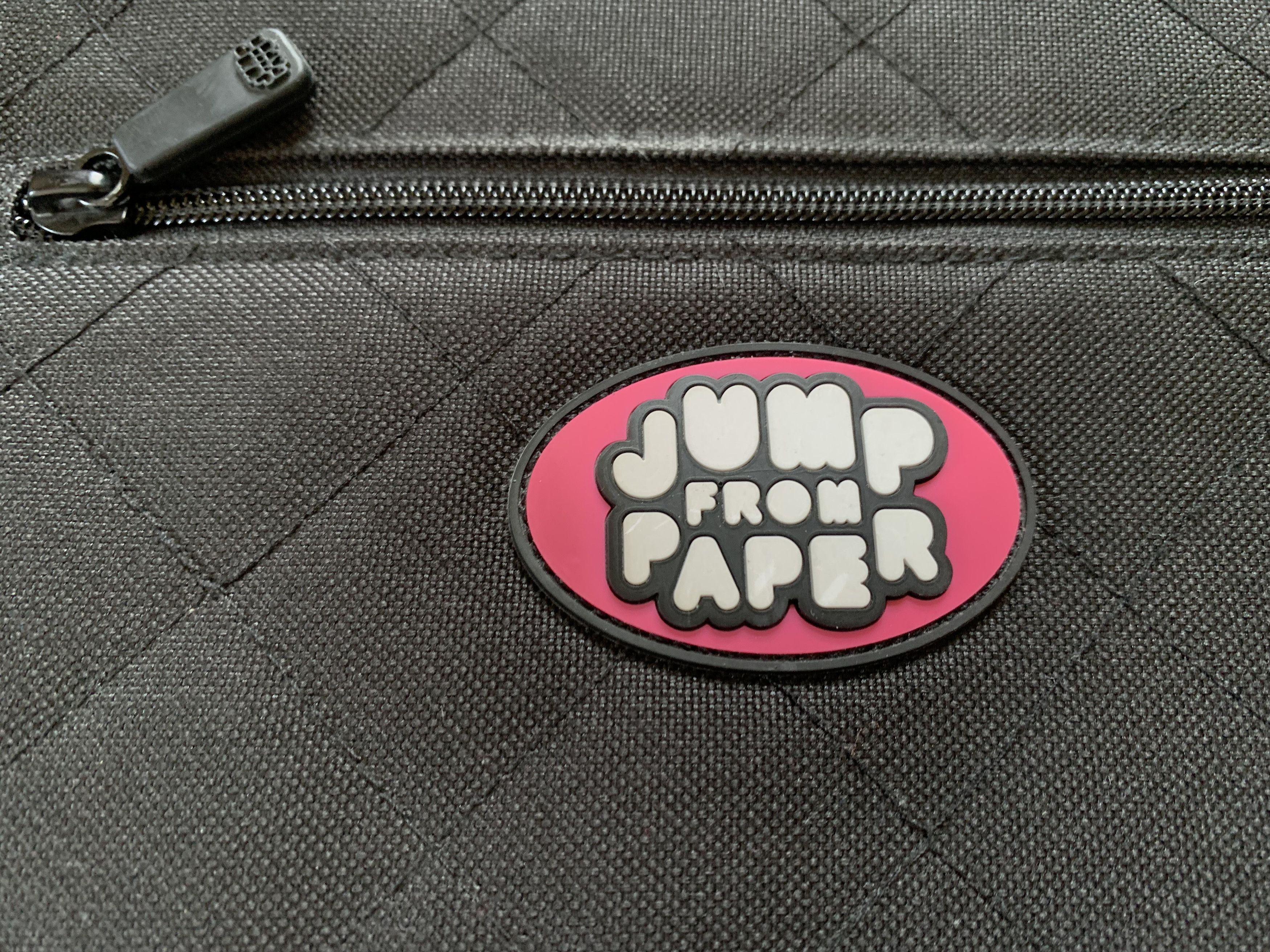 Designer Jump From Paper 2D Cartoon Shoulder Bag Size ONE SIZE - 8 Thumbnail