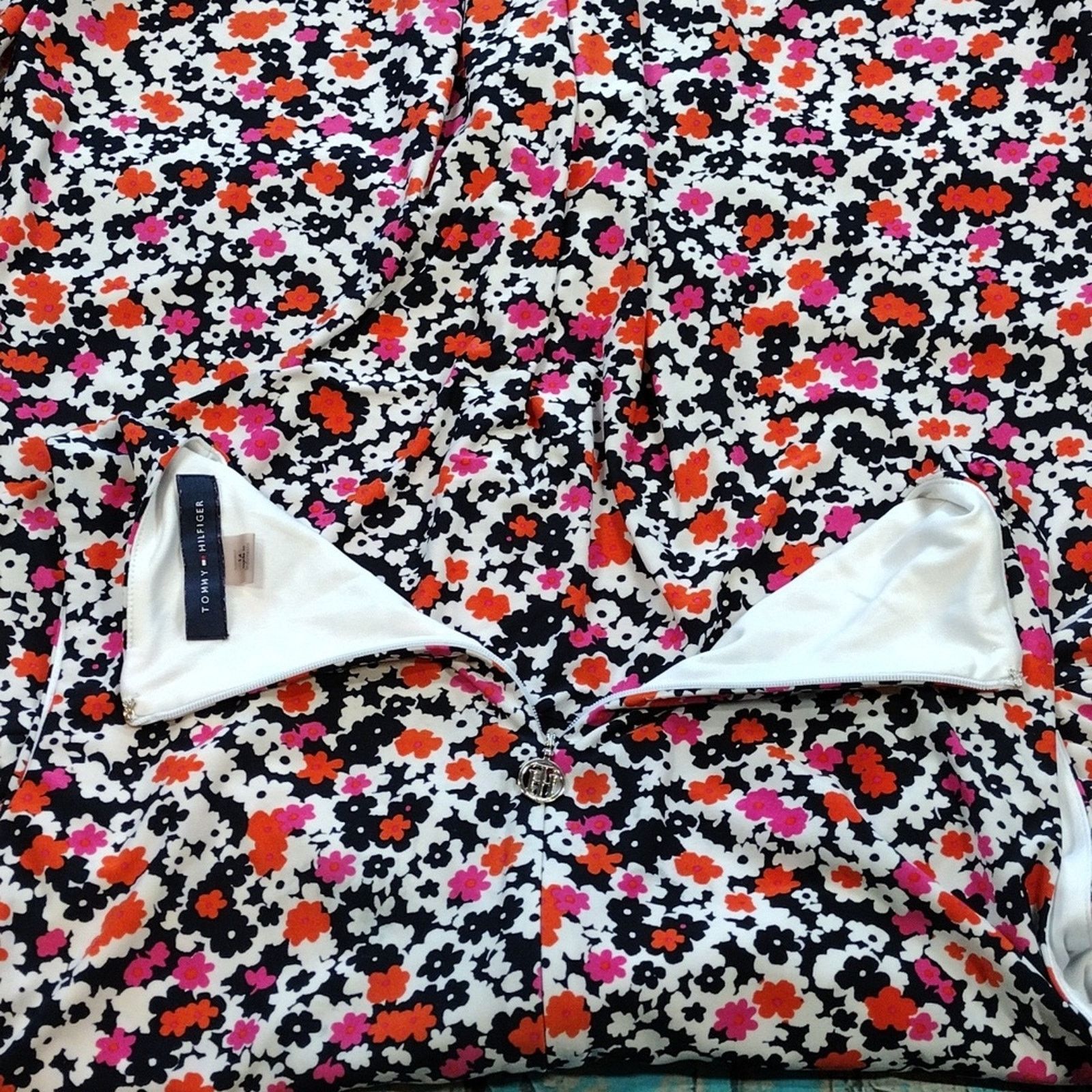 Tommy Hilfiger Tommy Hilfiger Navy Pink Orange Floral Flower Stretchy Dress Size XL / US 12-14 / IT 48-50 - 13 Thumbnail