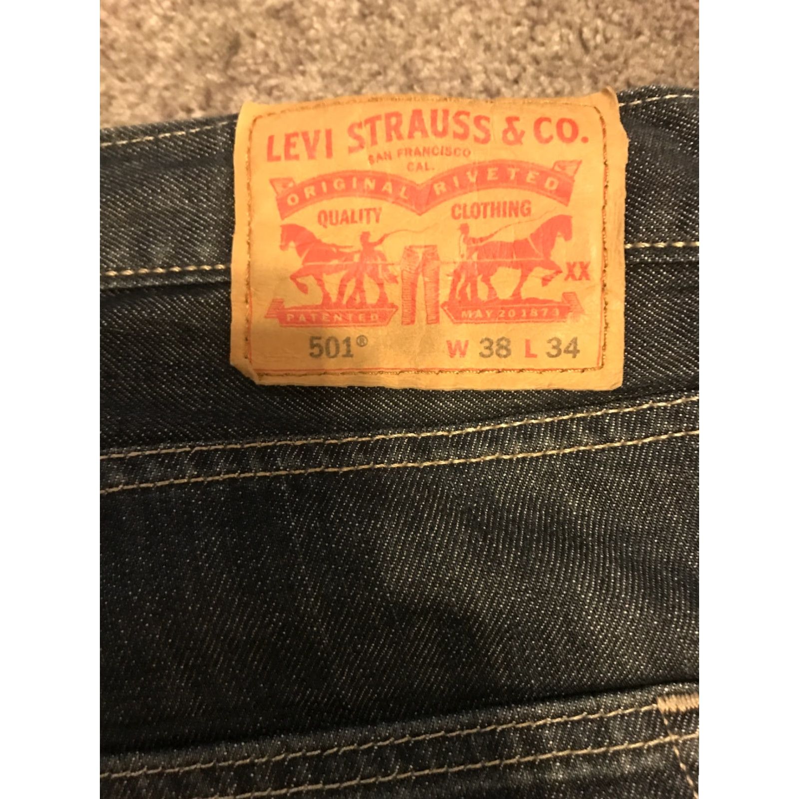 Levi's MENS Levi's 501 Original Fit Button Fly Jeans 38x34 Blue Size US 38 / EU 54 - 4 Thumbnail