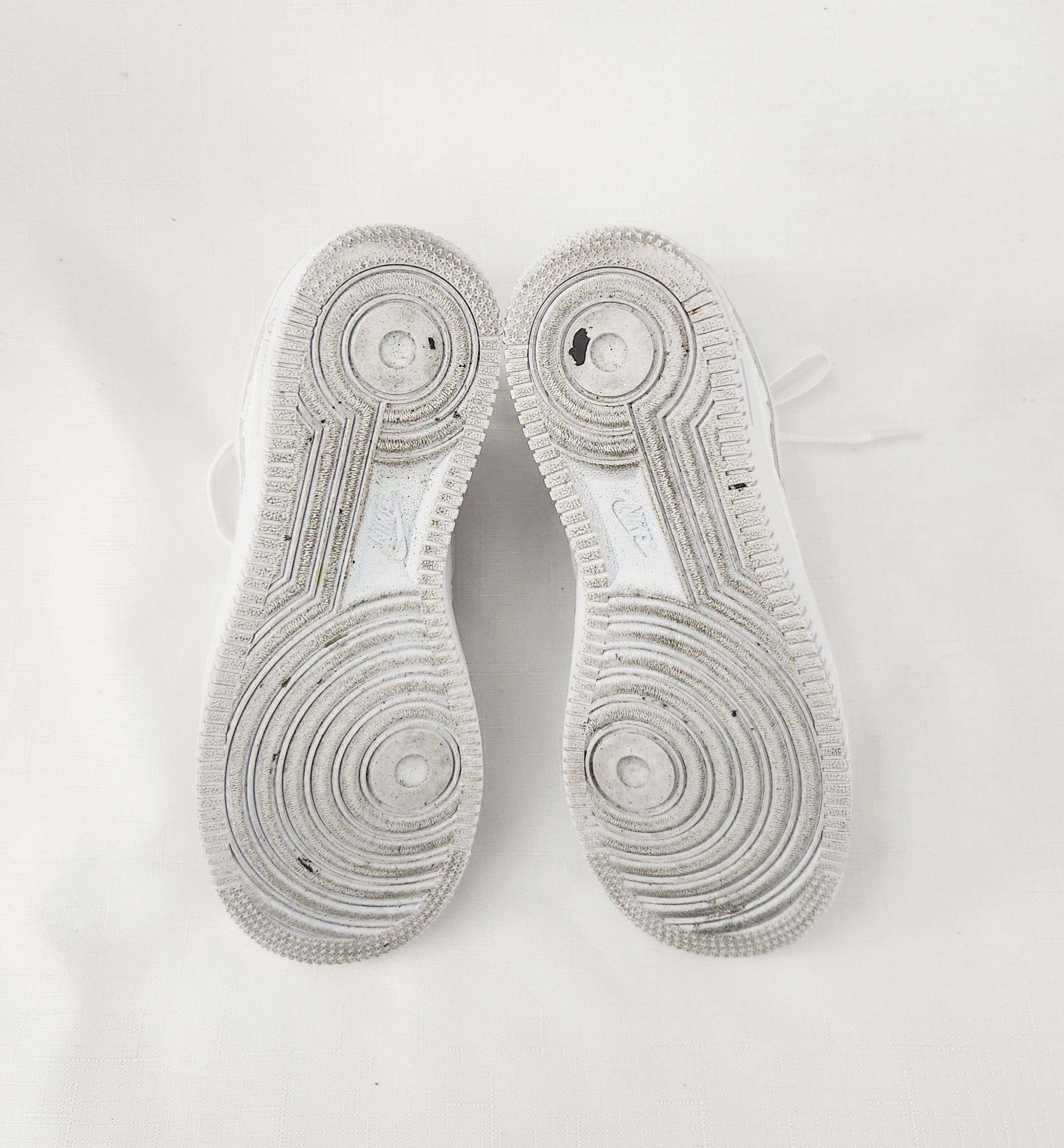 Billie Eilish × Nike Nike Air Force 1 Low X Billie Eilish Unisex Women SZ 6 Size US 6 / IT 36 - 14 Thumbnail